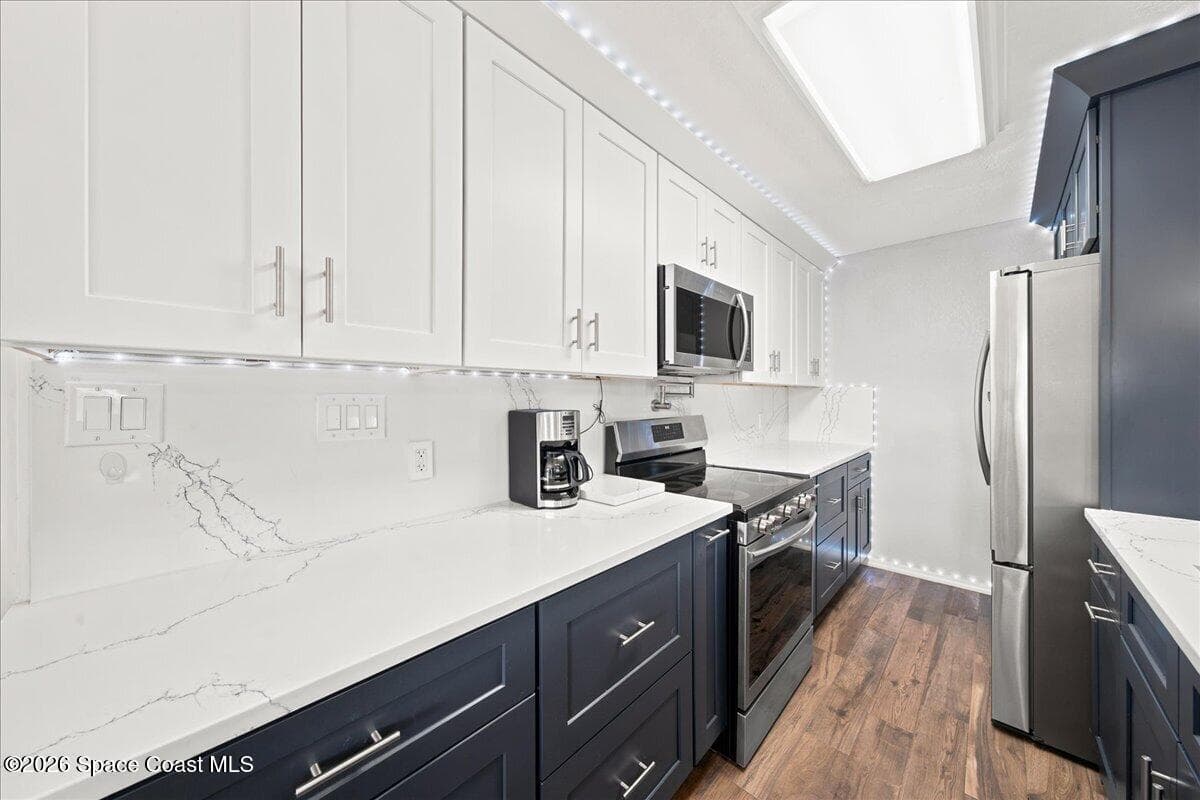 1330 Overlook Terrace photo 16