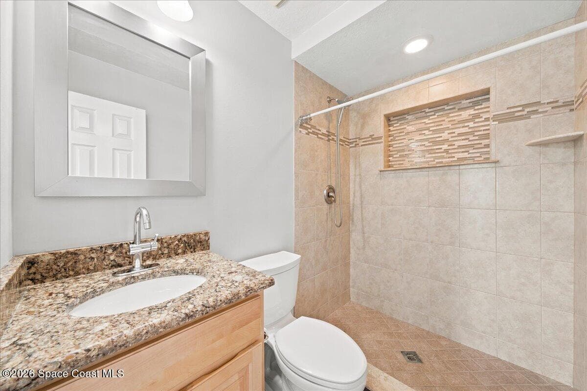 1330 Overlook Terrace photo 25