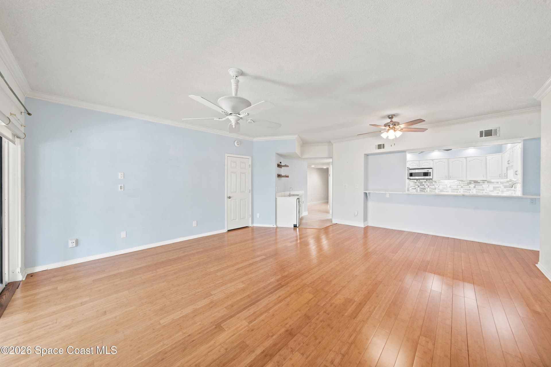905 N Harbor City Boulevard 303 photo 16