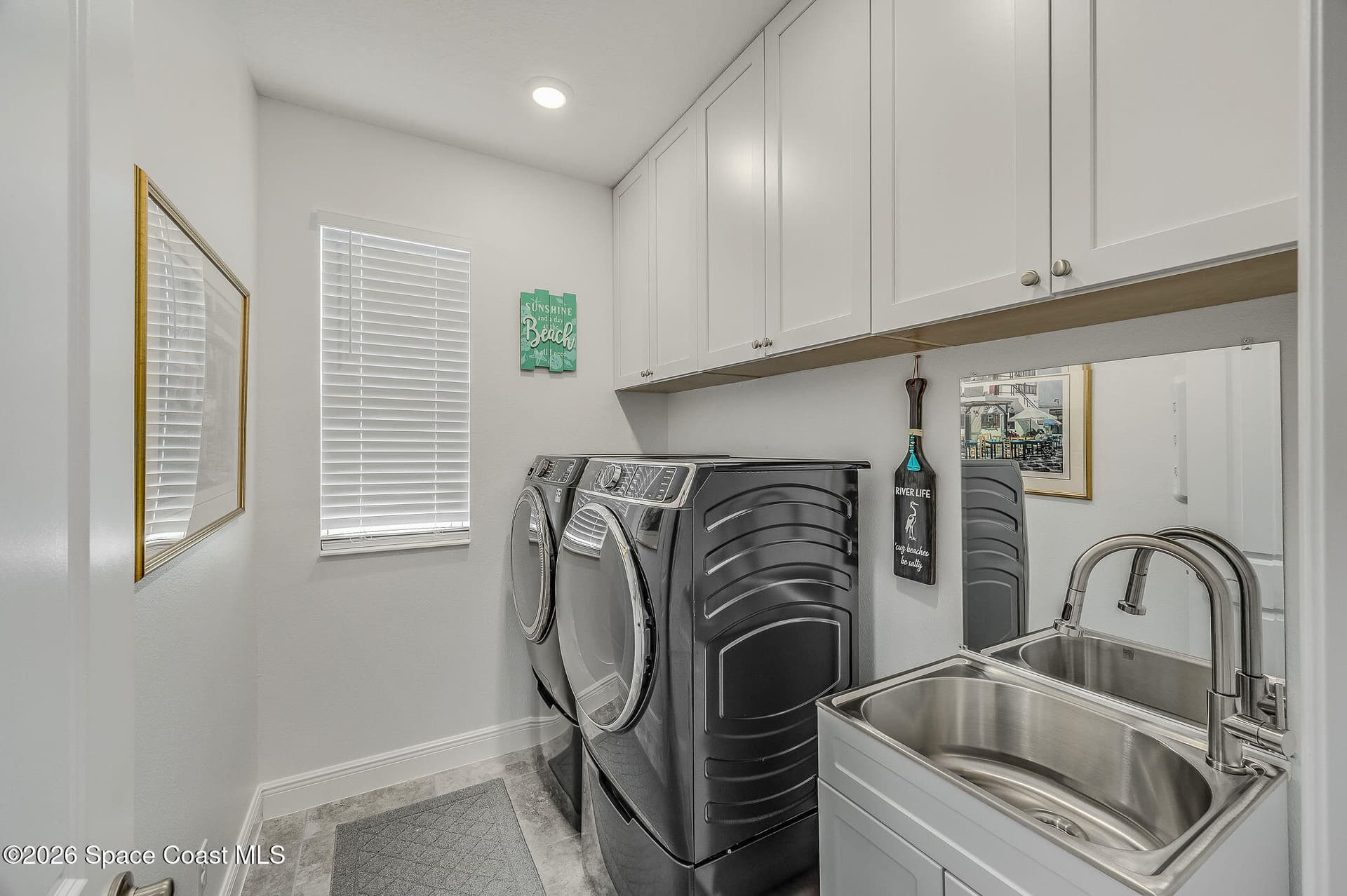 375 Loymer Circle photo 14