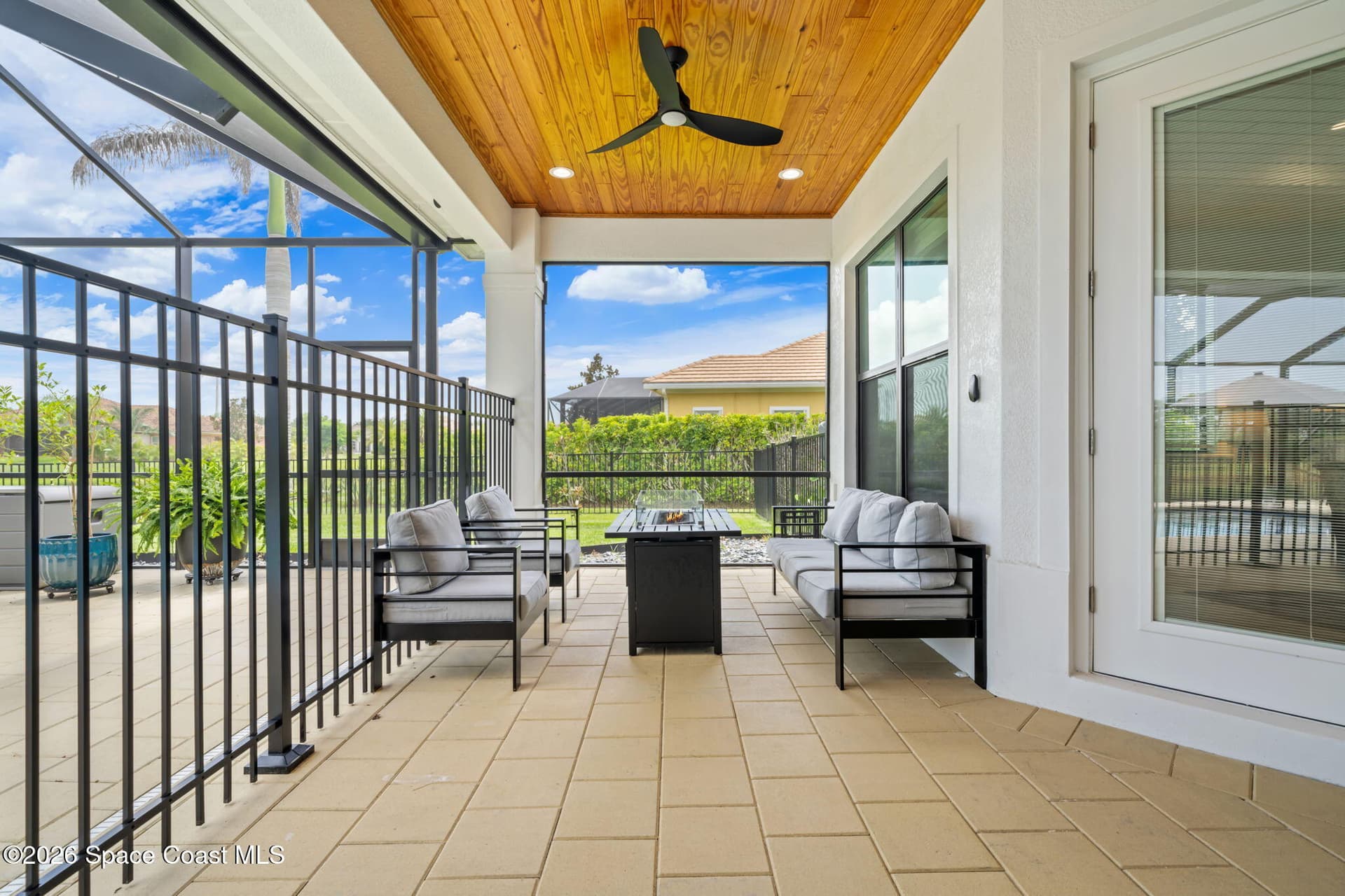 450 Stoney Brook Farm Court photo 20