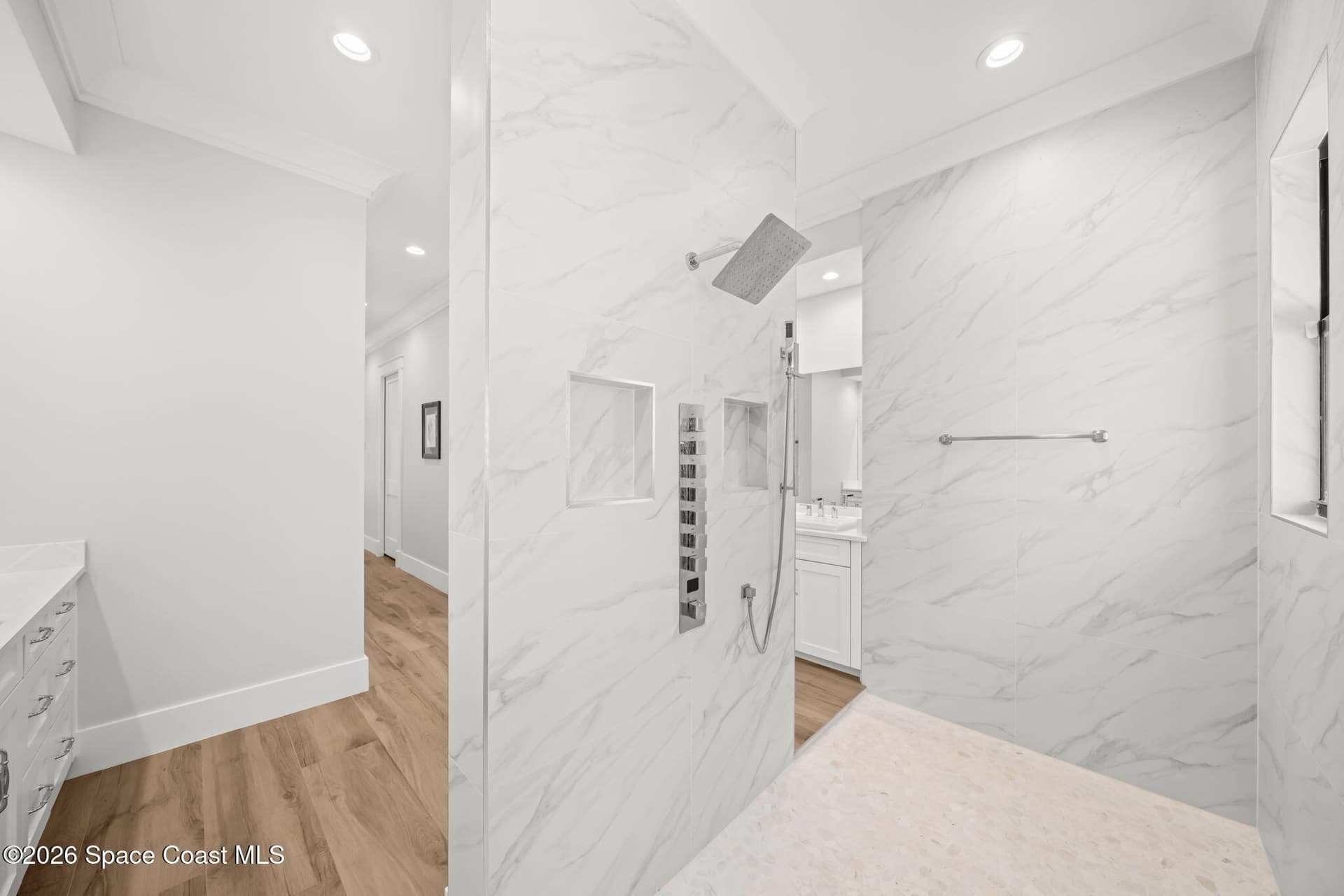 450 Stoney Brook Farm Court photo 17