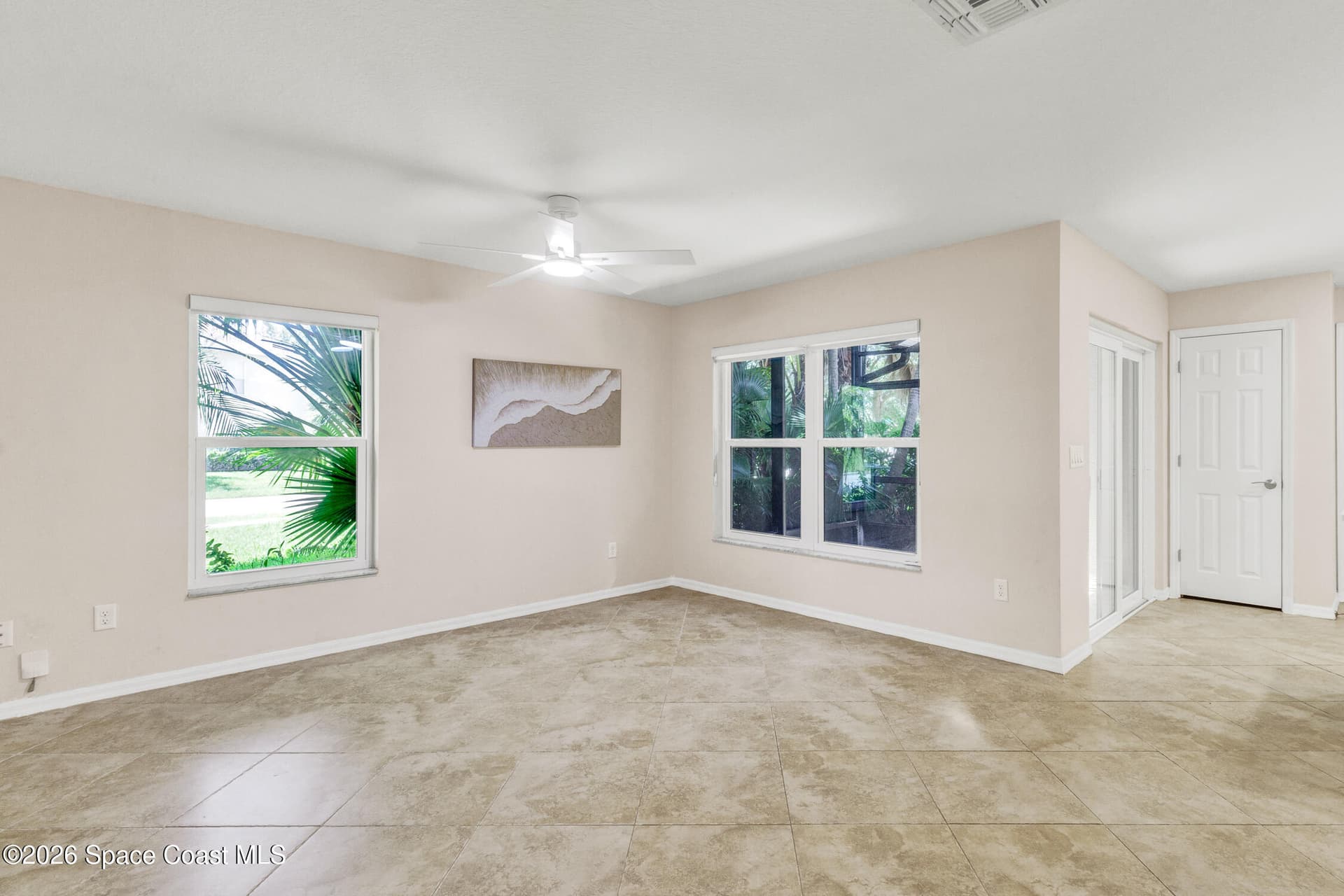 1670 Pointe West Way photo 6