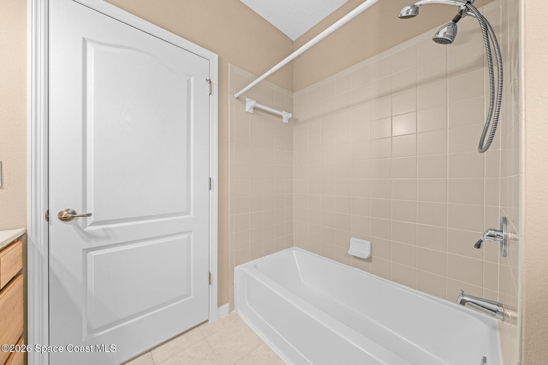 4865 Revenna Court 203 photo 21