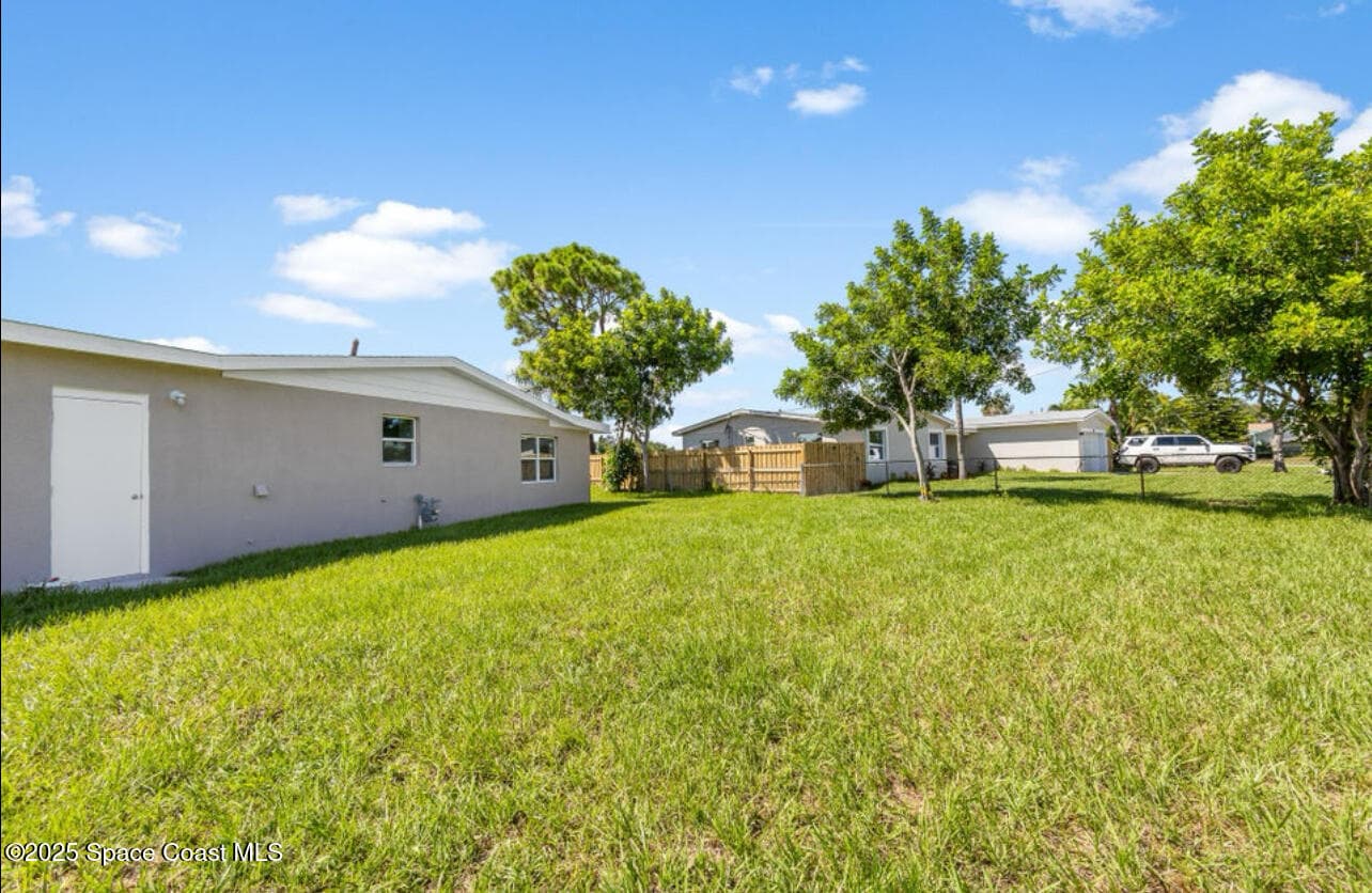 280 Tiki Drive photo 7