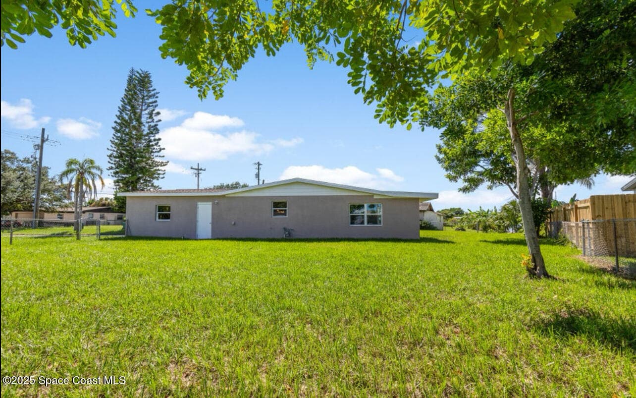 280 Tiki Drive photo 8