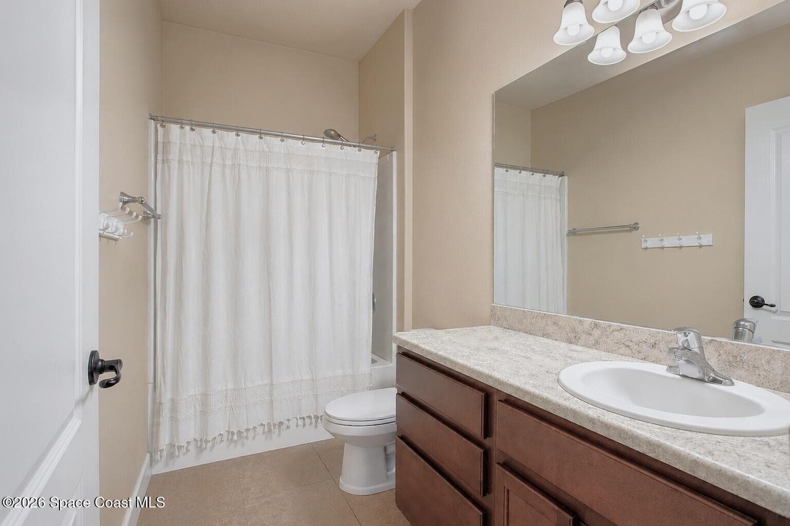 1851 Bridgeport Circle photo 19