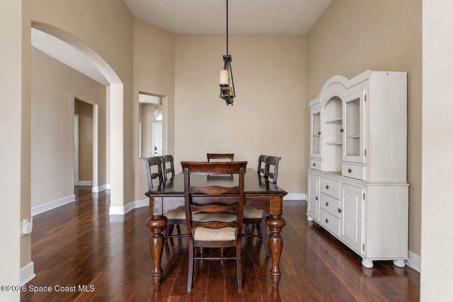 1851 Bridgeport Circle photo 9