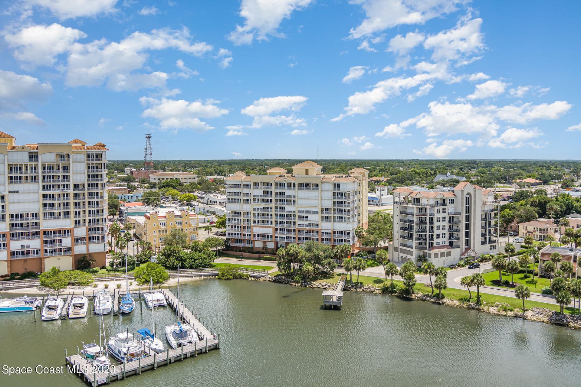 15 N Indian River Drive 605 photo 4