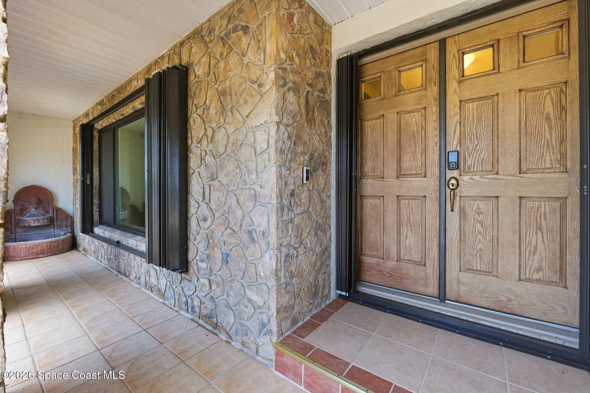 1525 Sykes Creek Drive photo 14