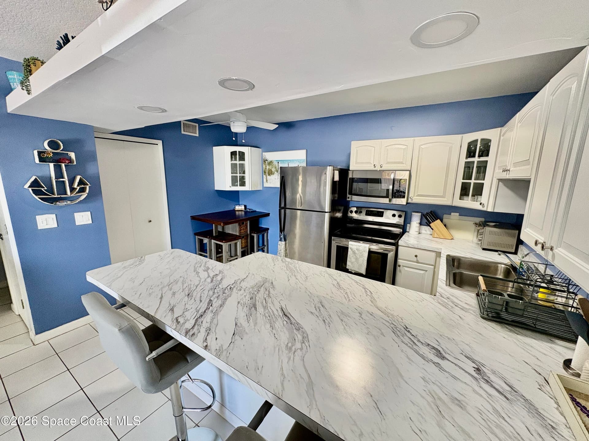 22 Tulip Avenue 327 photo 6