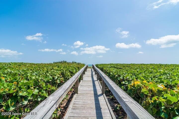 22 Tulip Avenue 327 photo 18