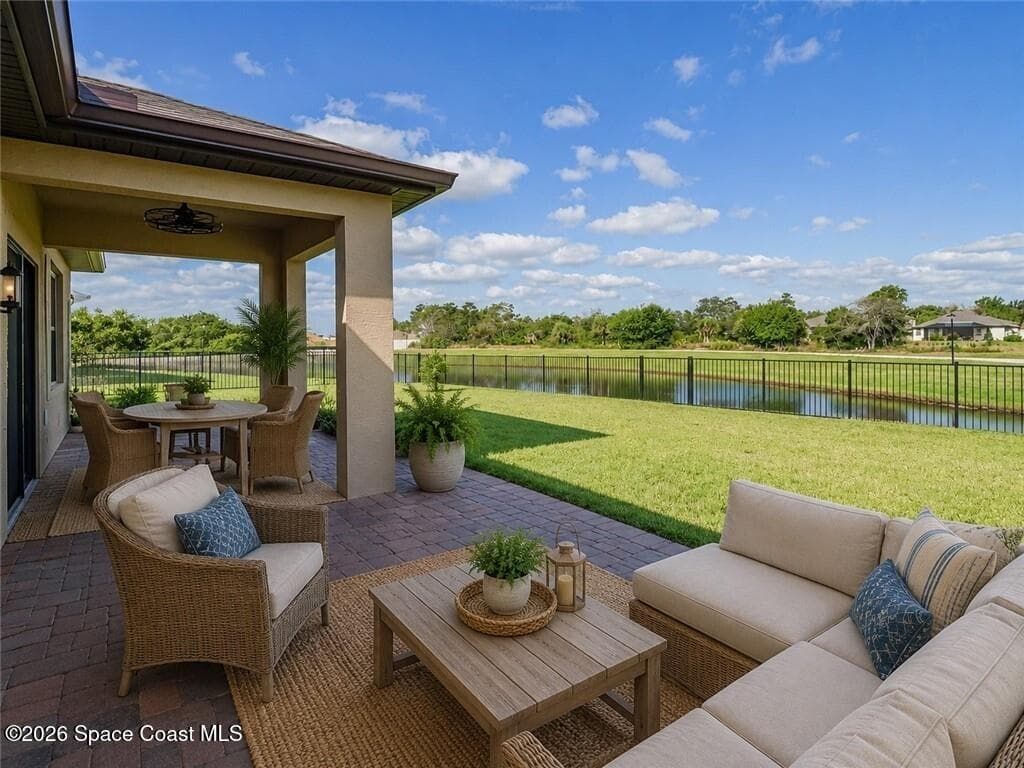 4103 Keeson Circle photo 2