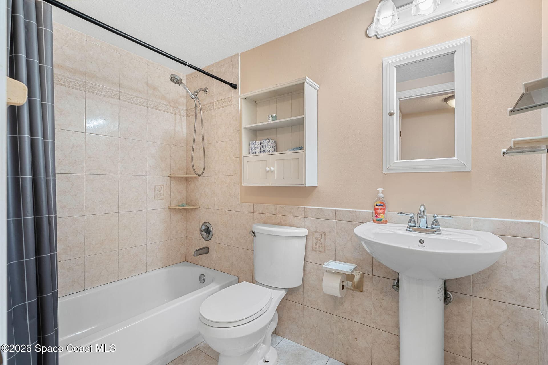 22 Tulip Avenue 308 photo 20