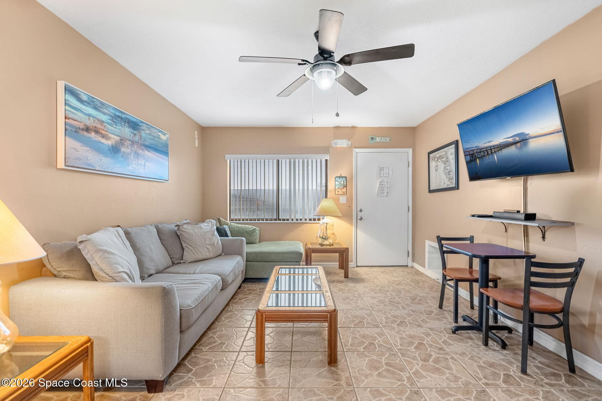 22 Tulip Avenue 308 photo 3