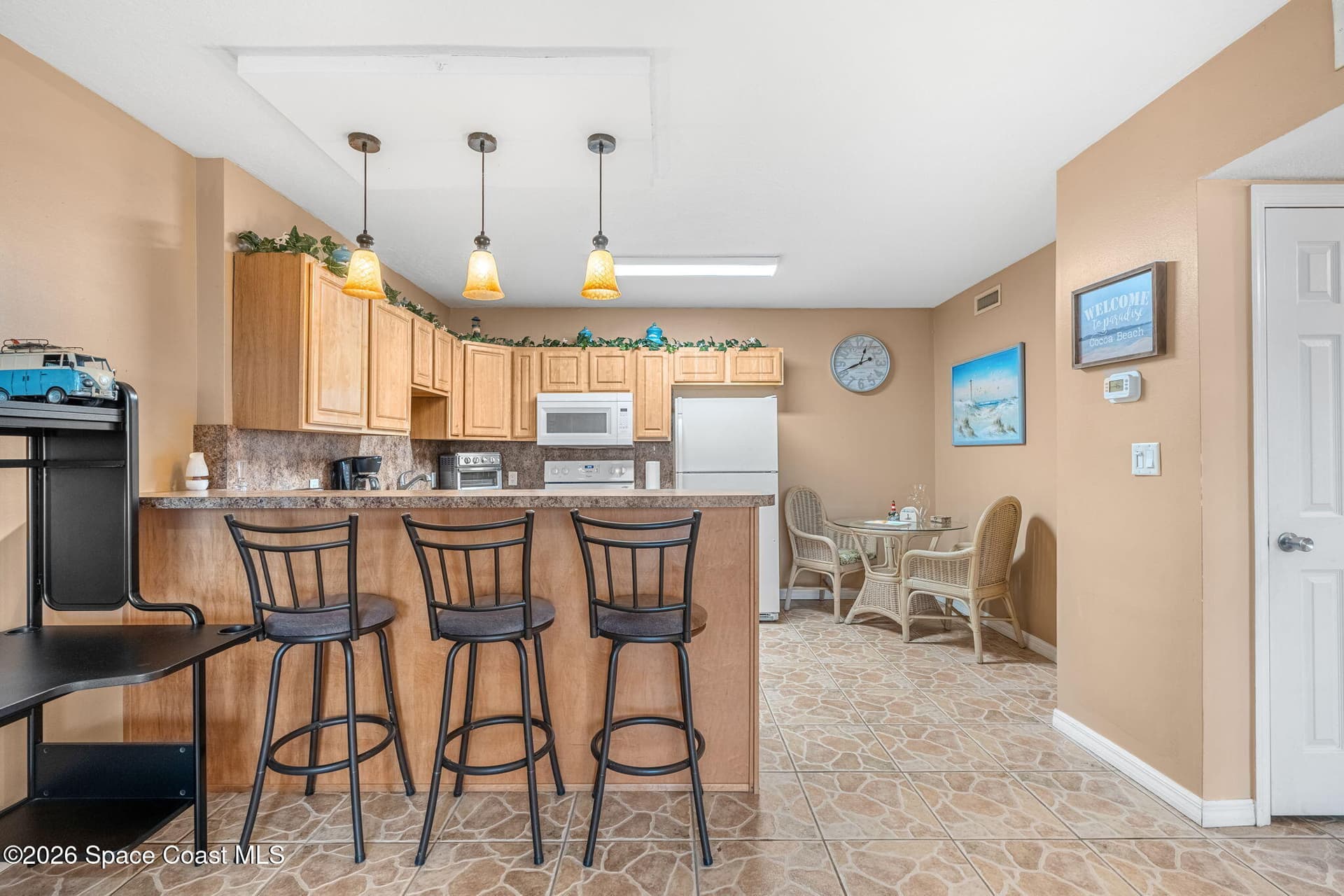 22 Tulip Avenue 308 photo 6