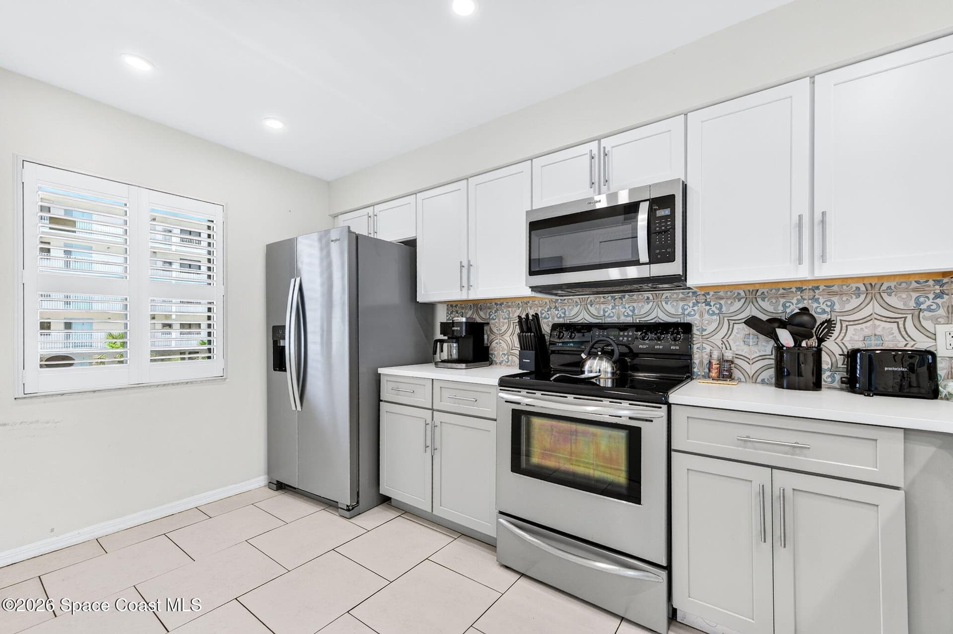 1050 N Atlantic Avenue 402 photo 6