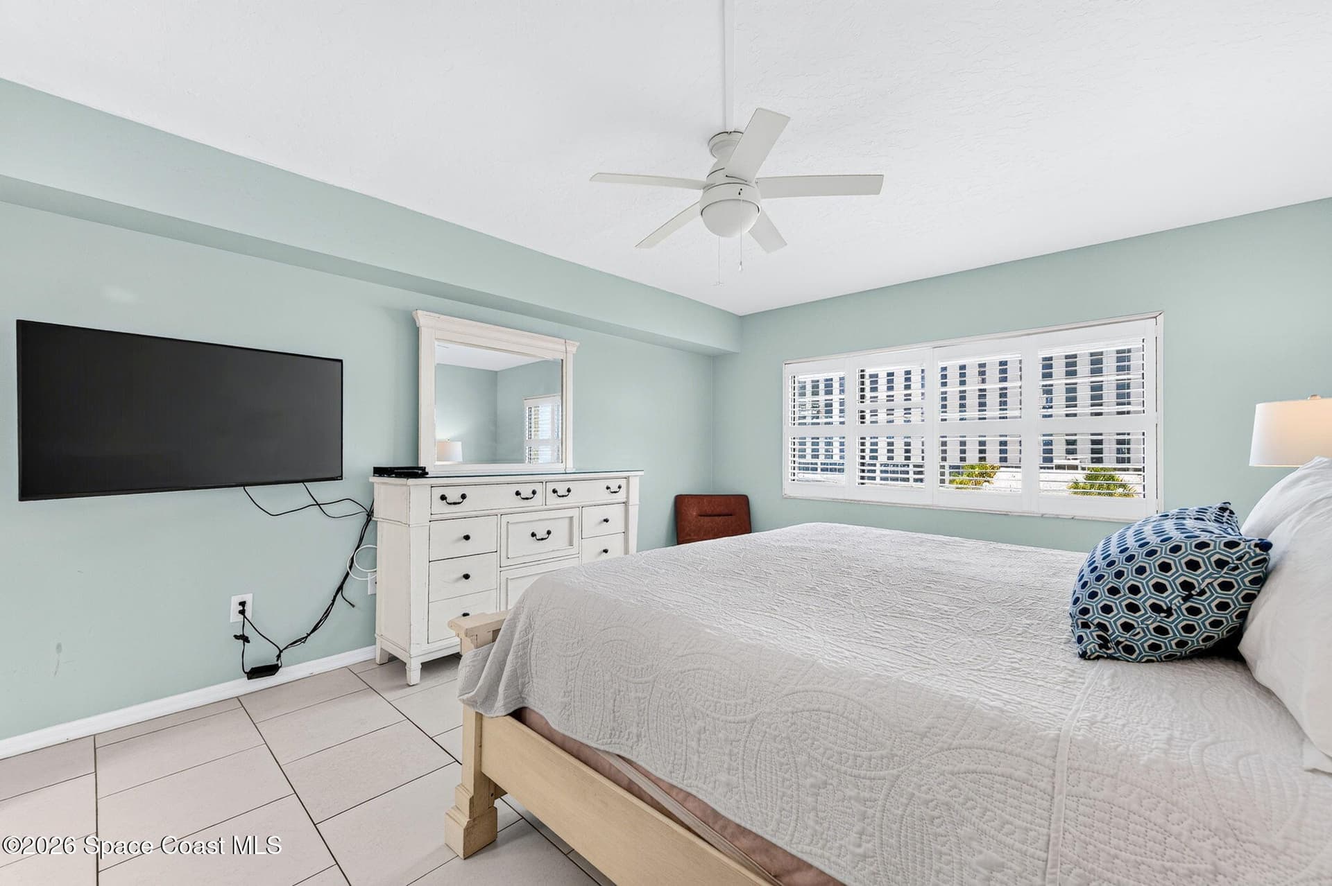 1050 N Atlantic Avenue 402 photo 19