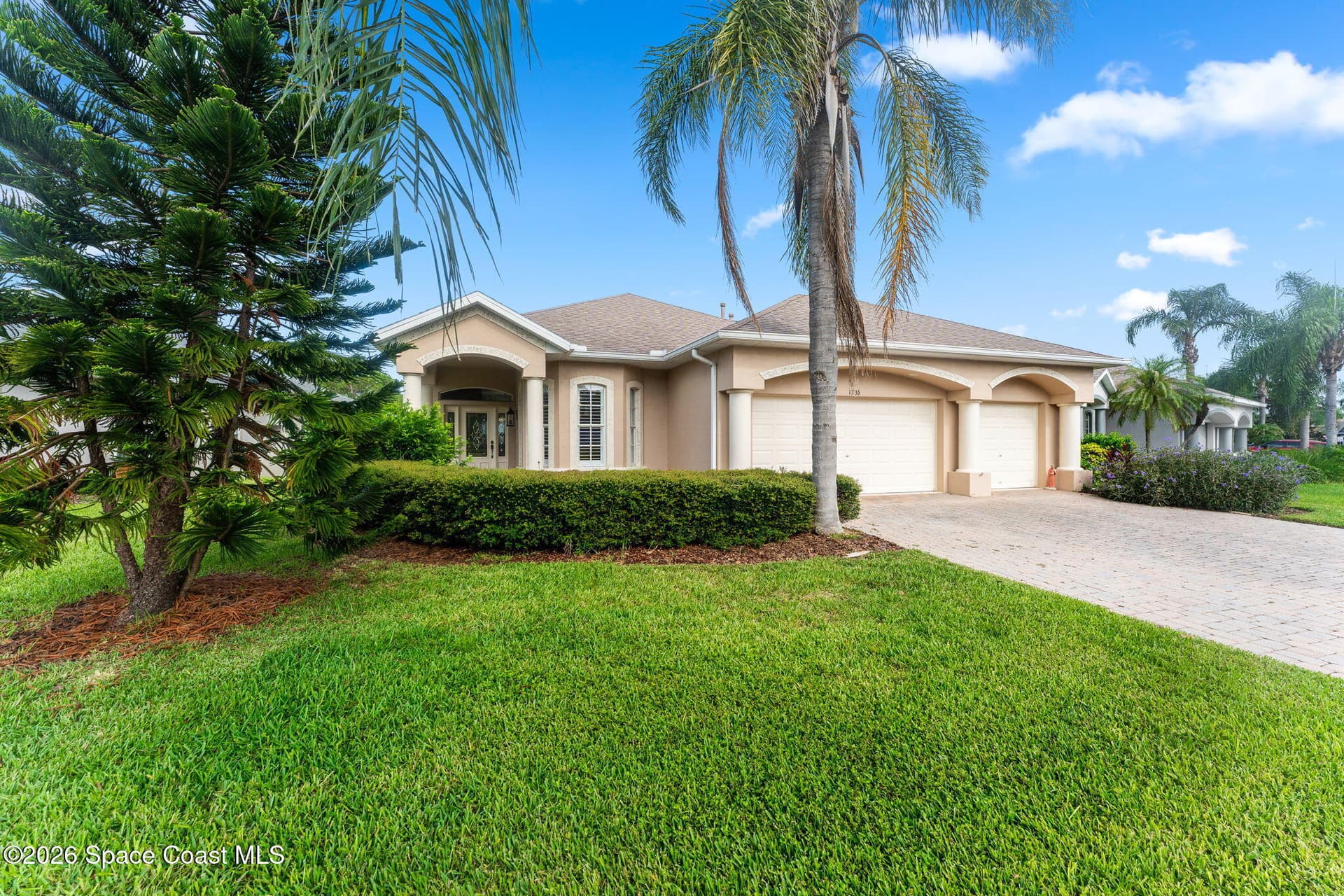 1336 Clubhouse Drive photo 1