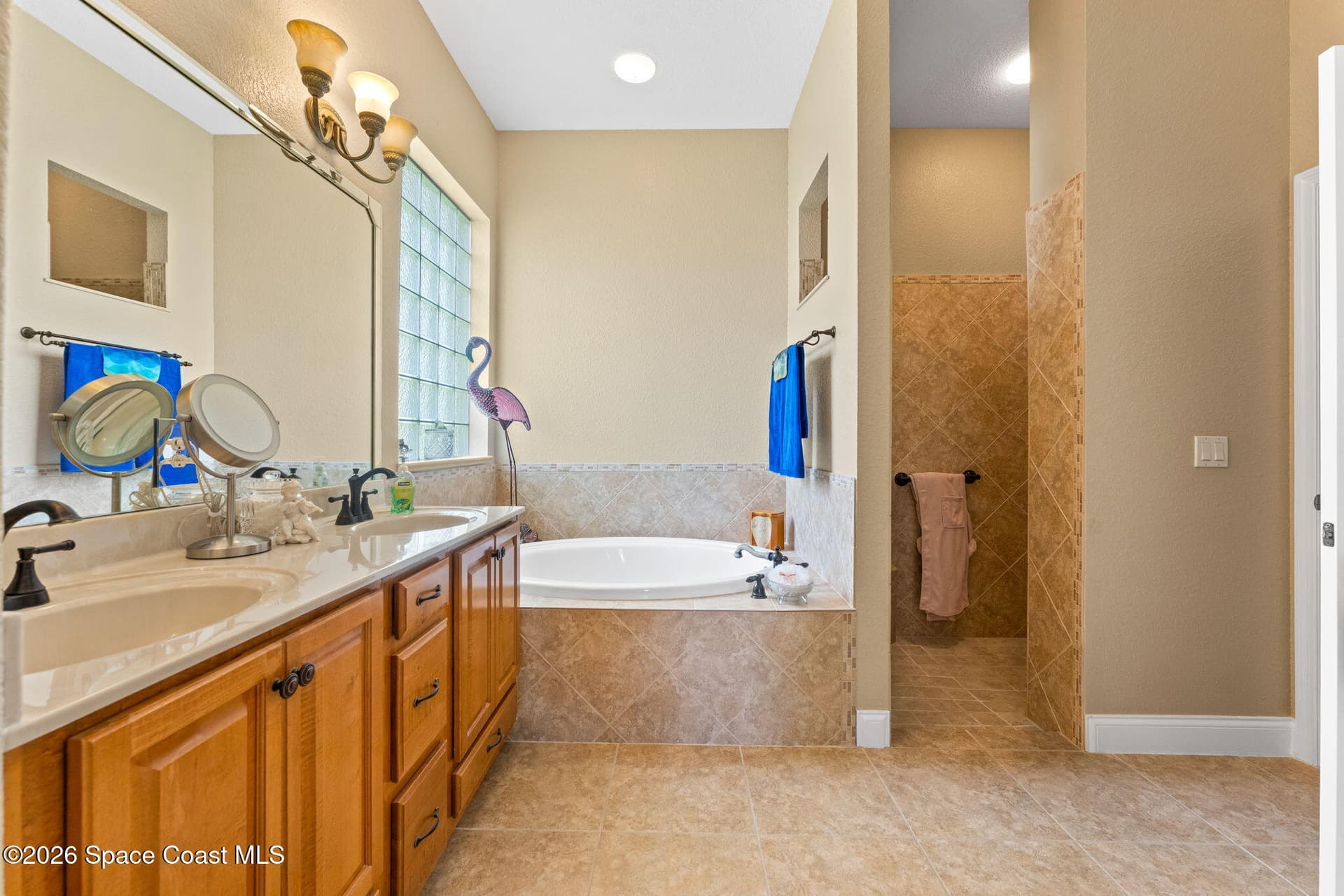 1336 Clubhouse Drive photo 17