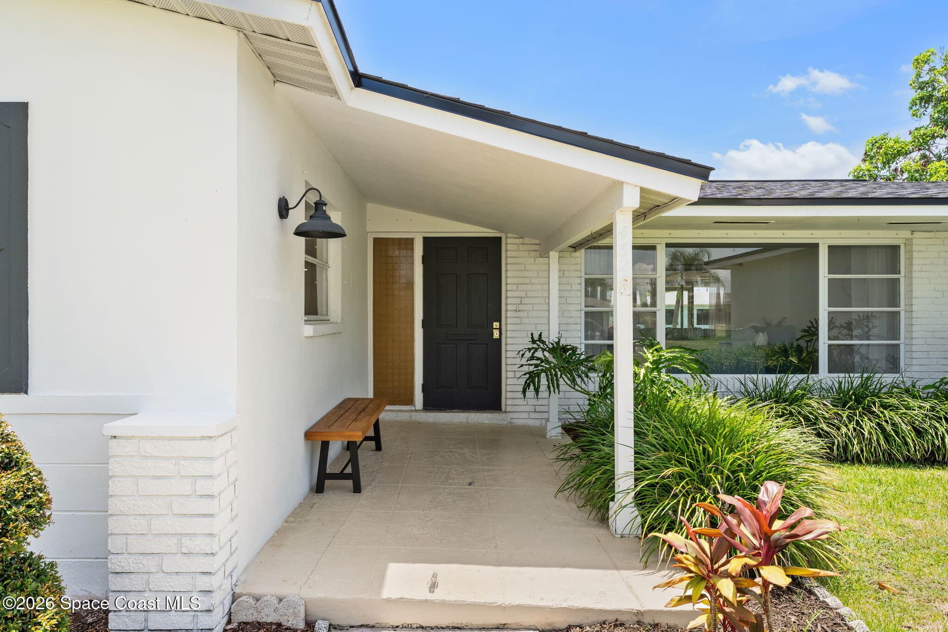 462 Sandpiper Drive photo 4