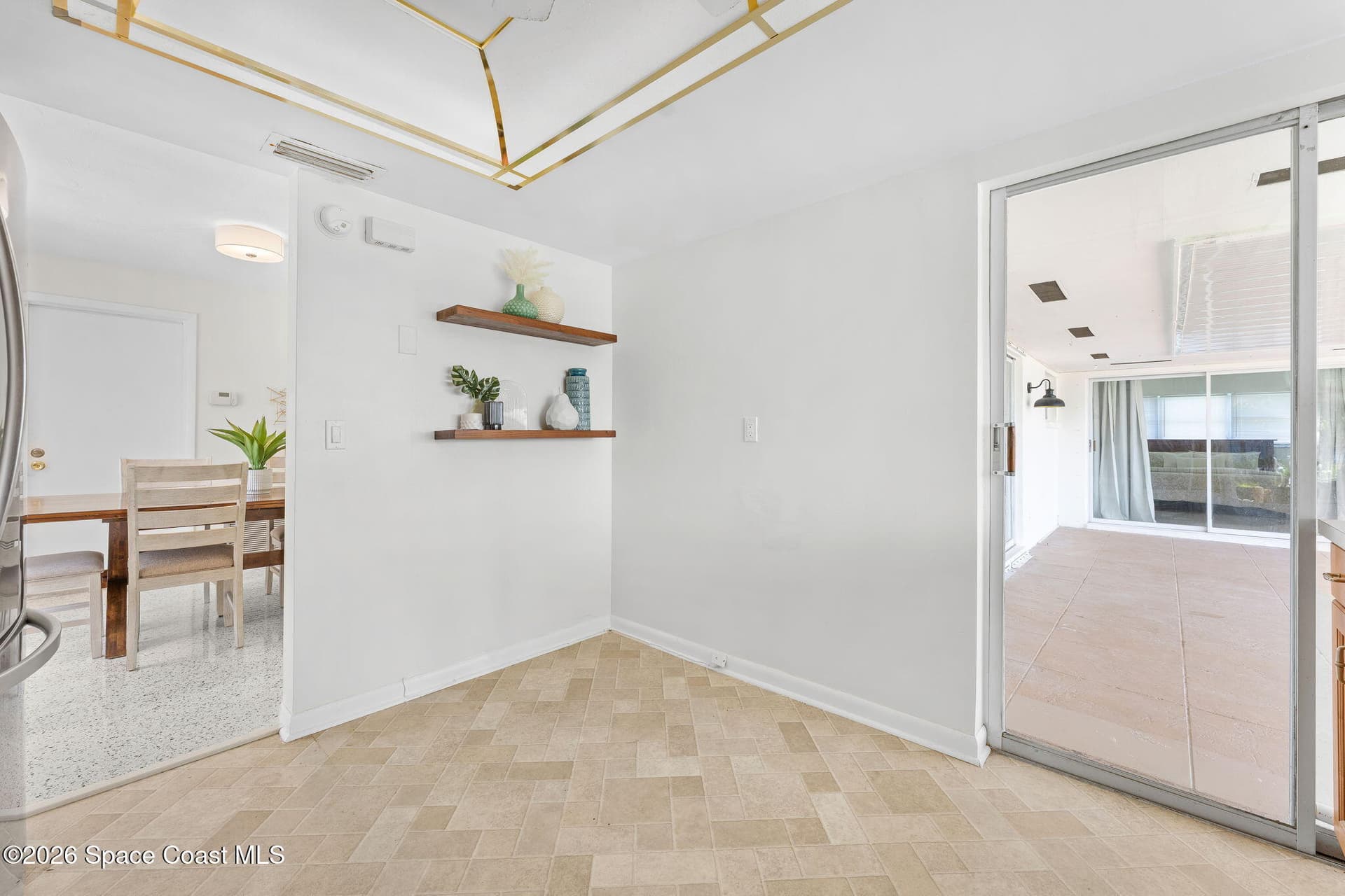 462 Sandpiper Drive photo 23