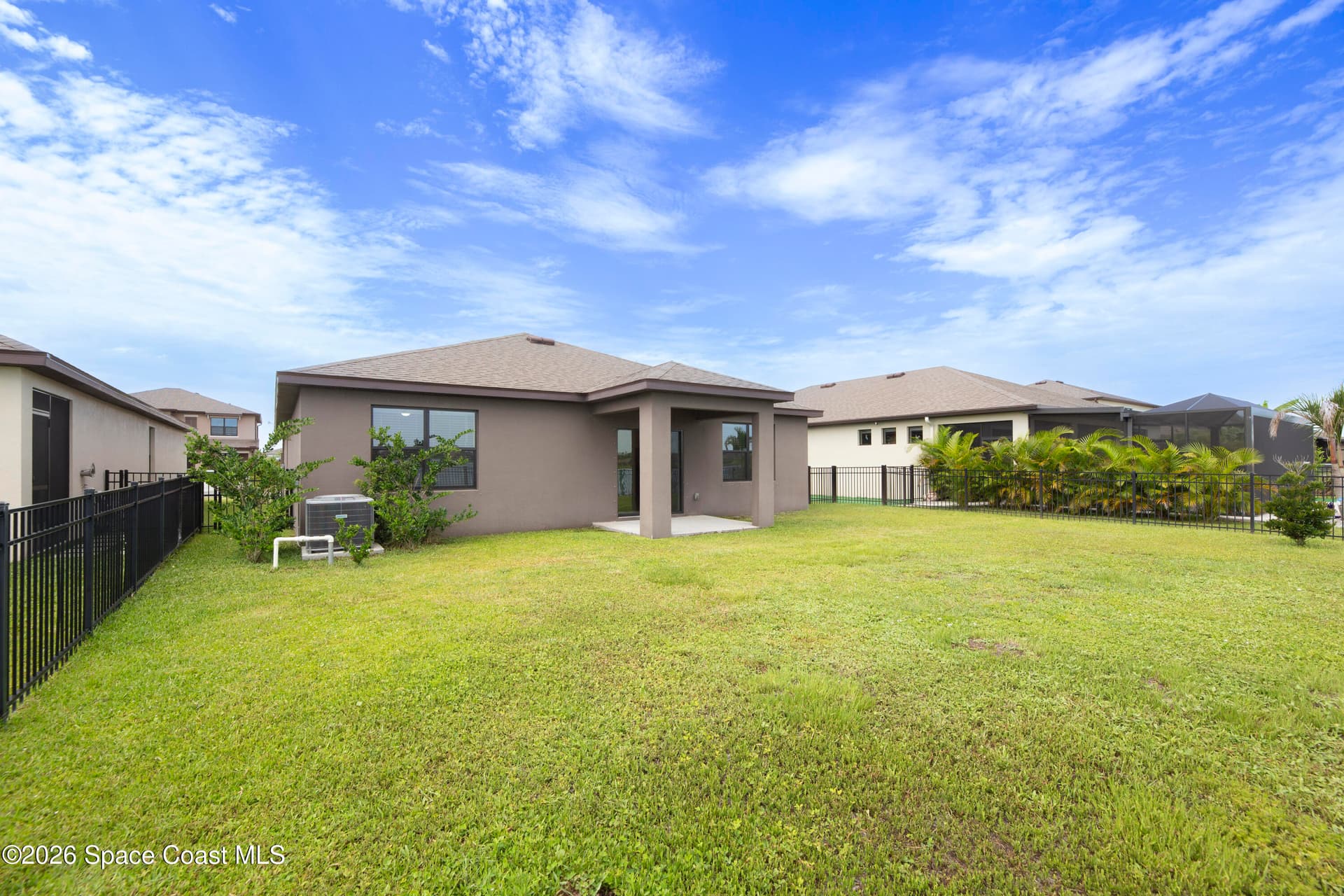 1883 Capital Drive SE photo 9