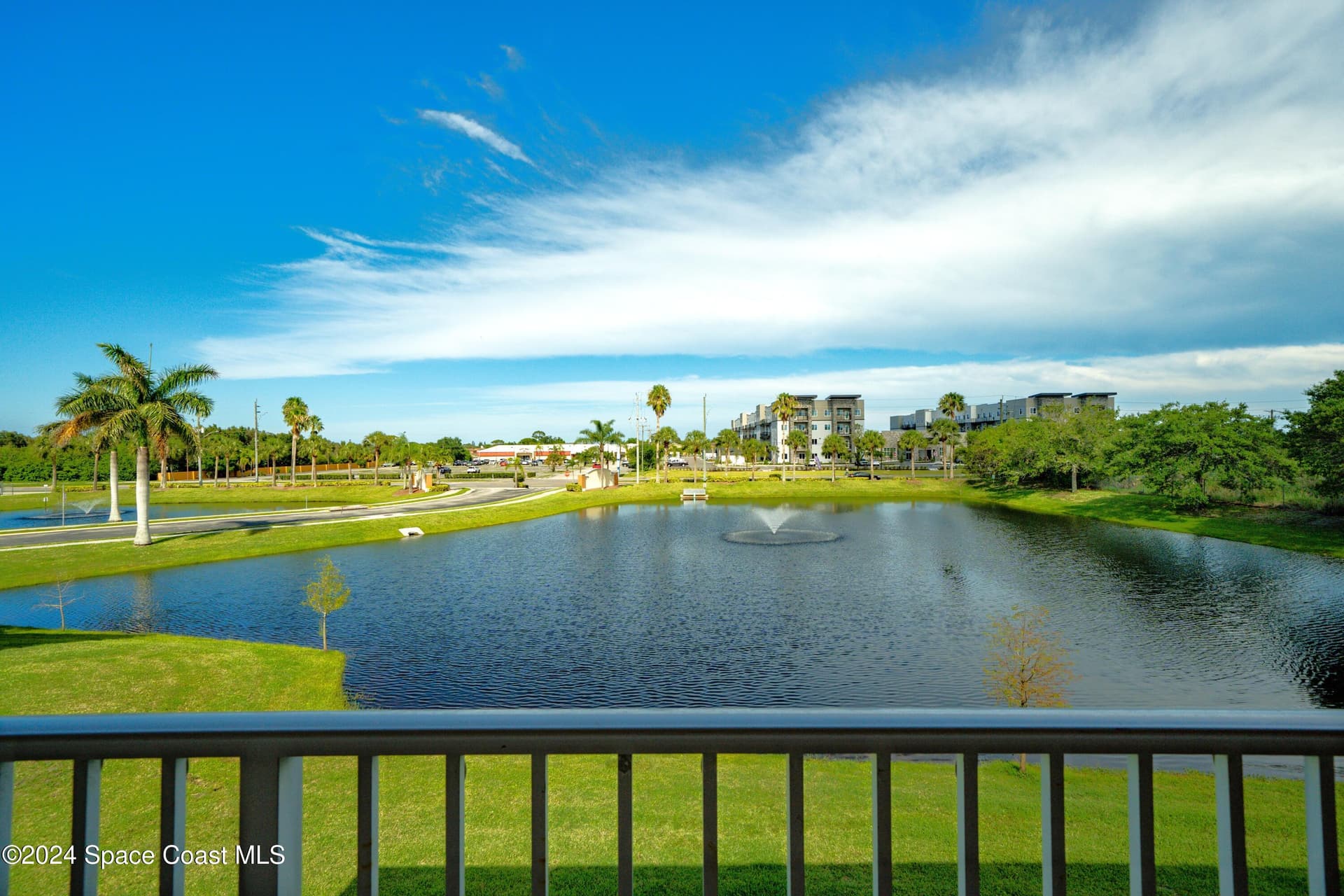 4865 Revenna Court 201 photo 11