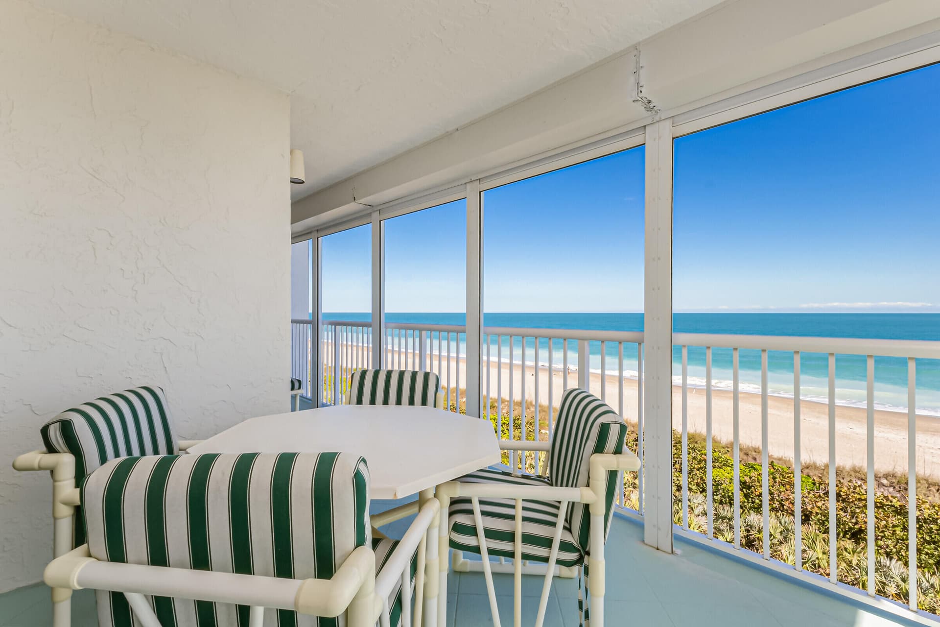 1555 N Highway A1a 305 photo 3