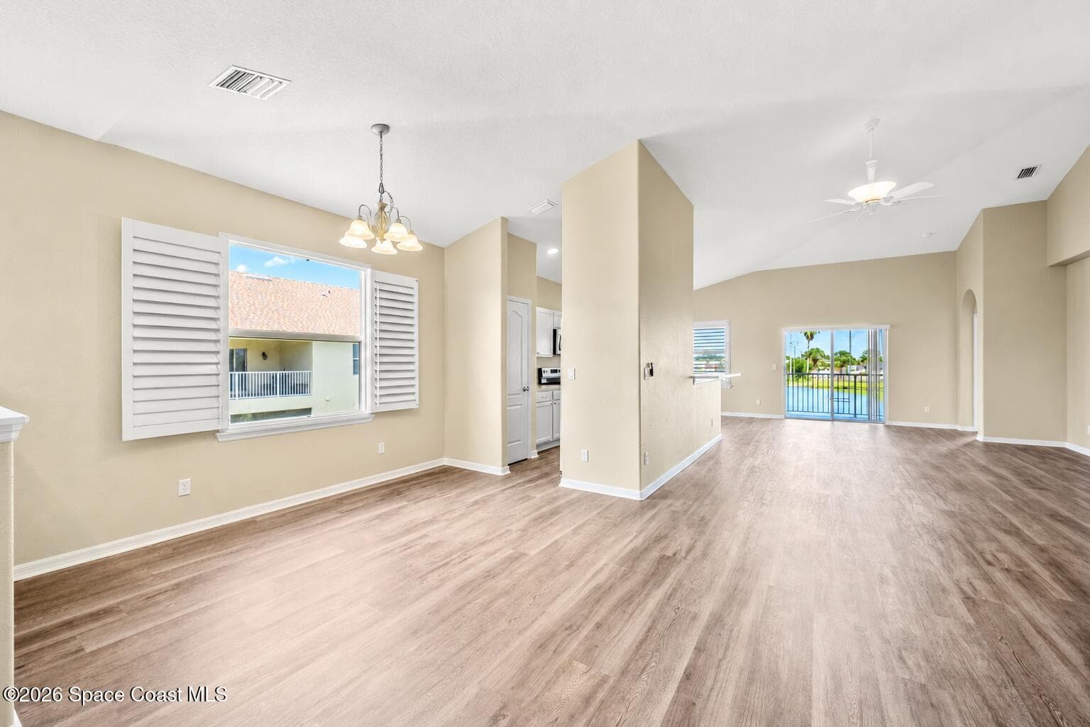 4865 Revenna Court 201 photo 4