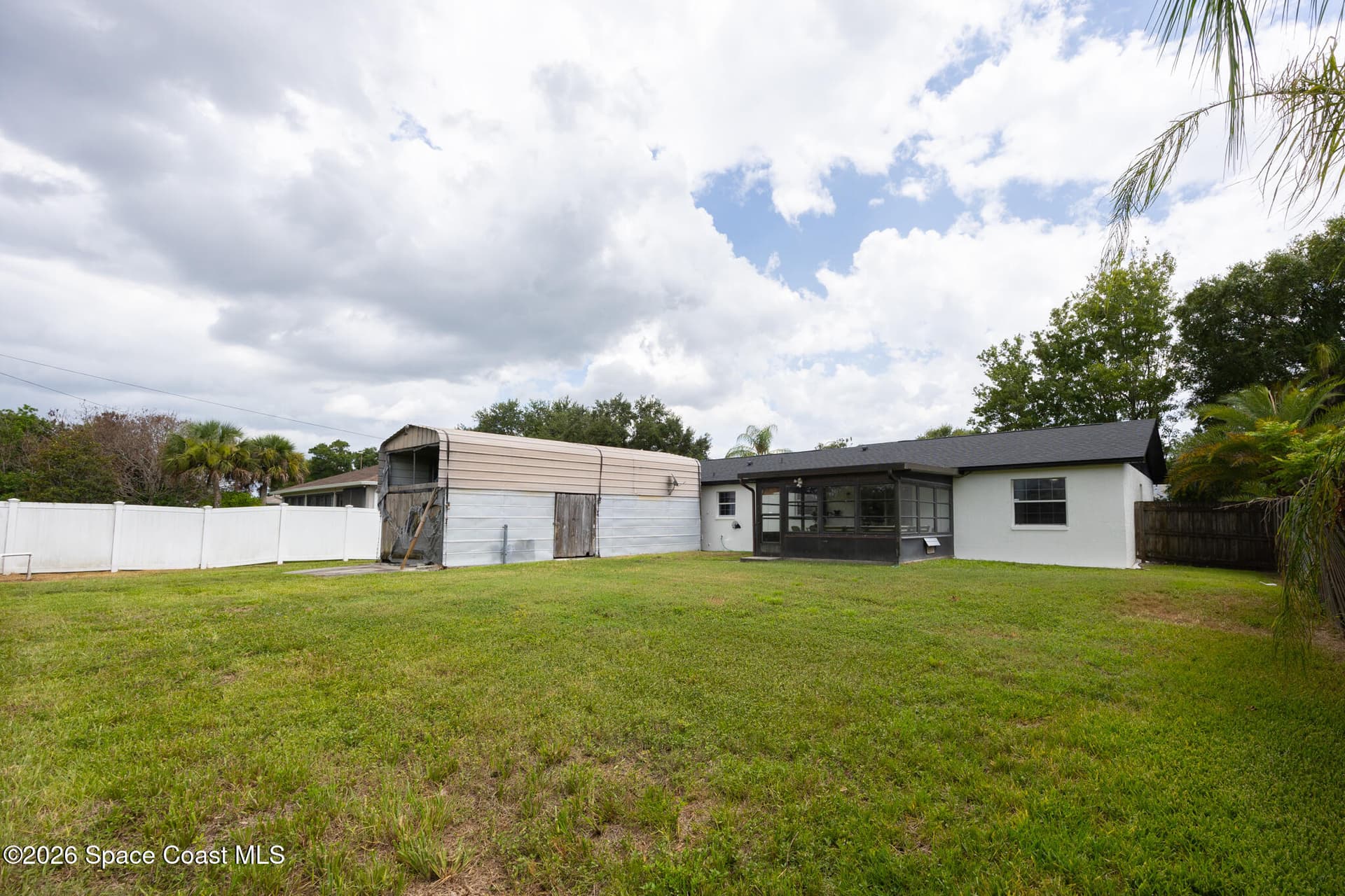 317 Fernandina Street NW photo 24