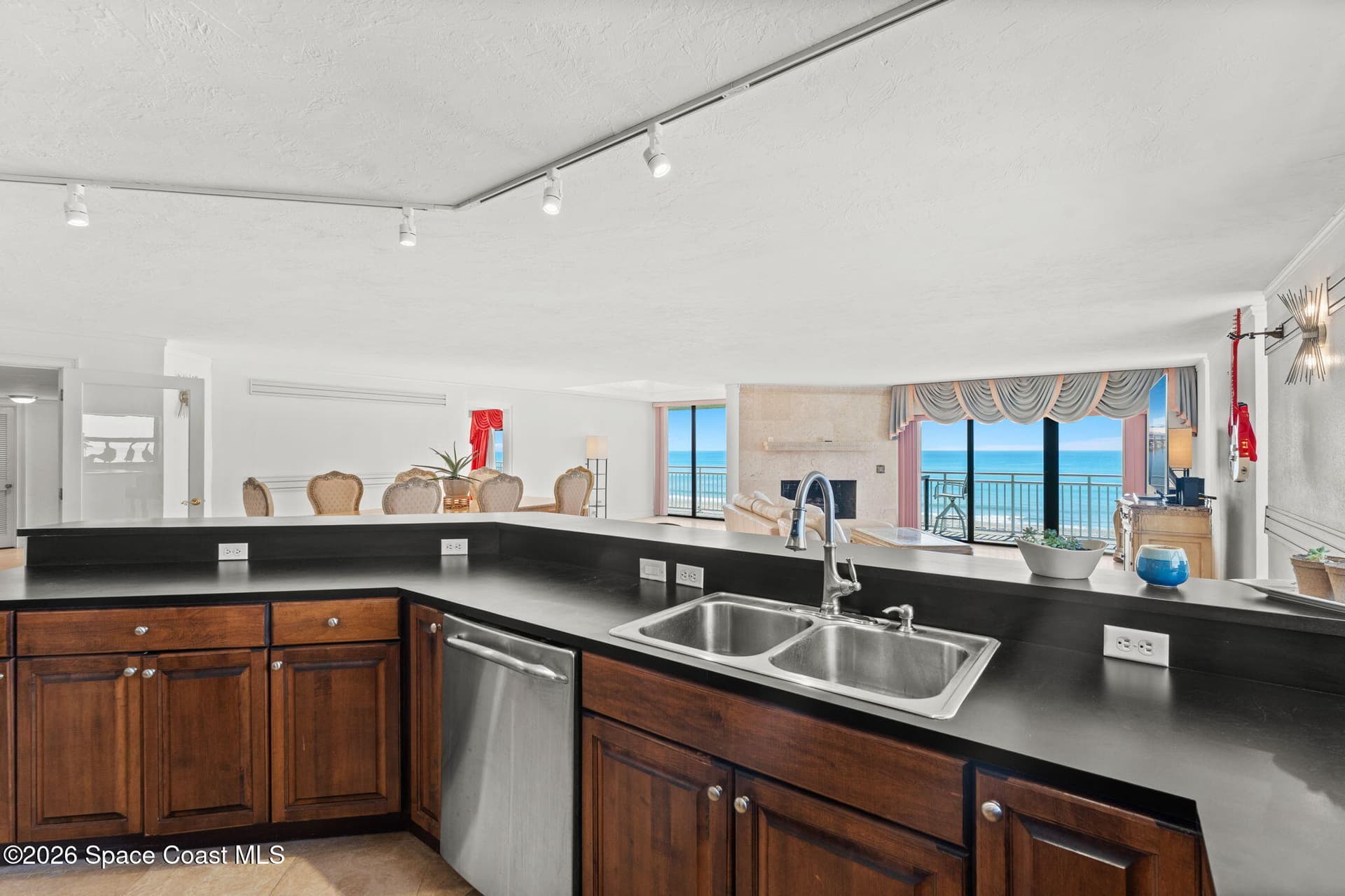 85 S Atlantic Avenue 504 photo 12