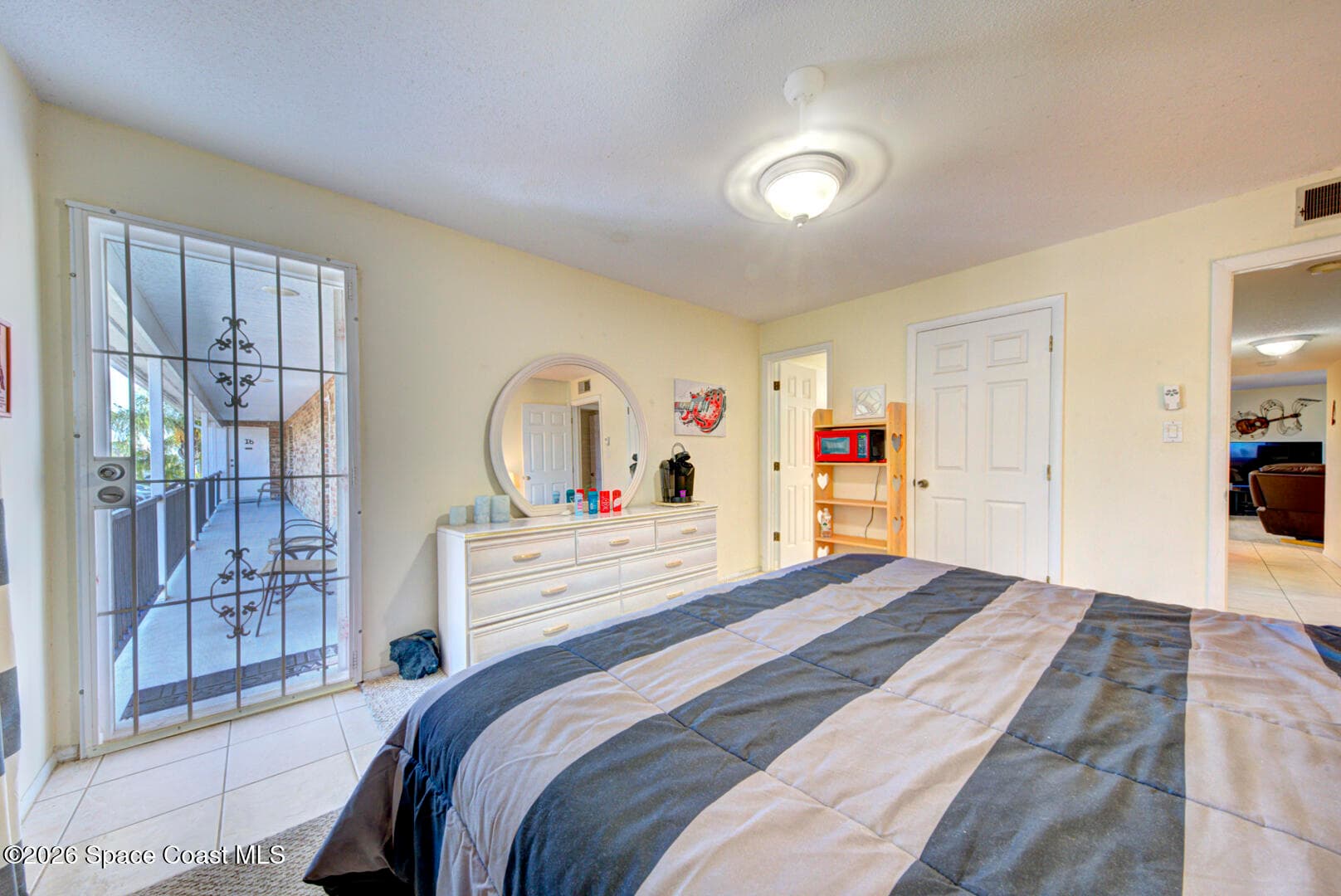 190 E Olmstead Drive I4 photo 22