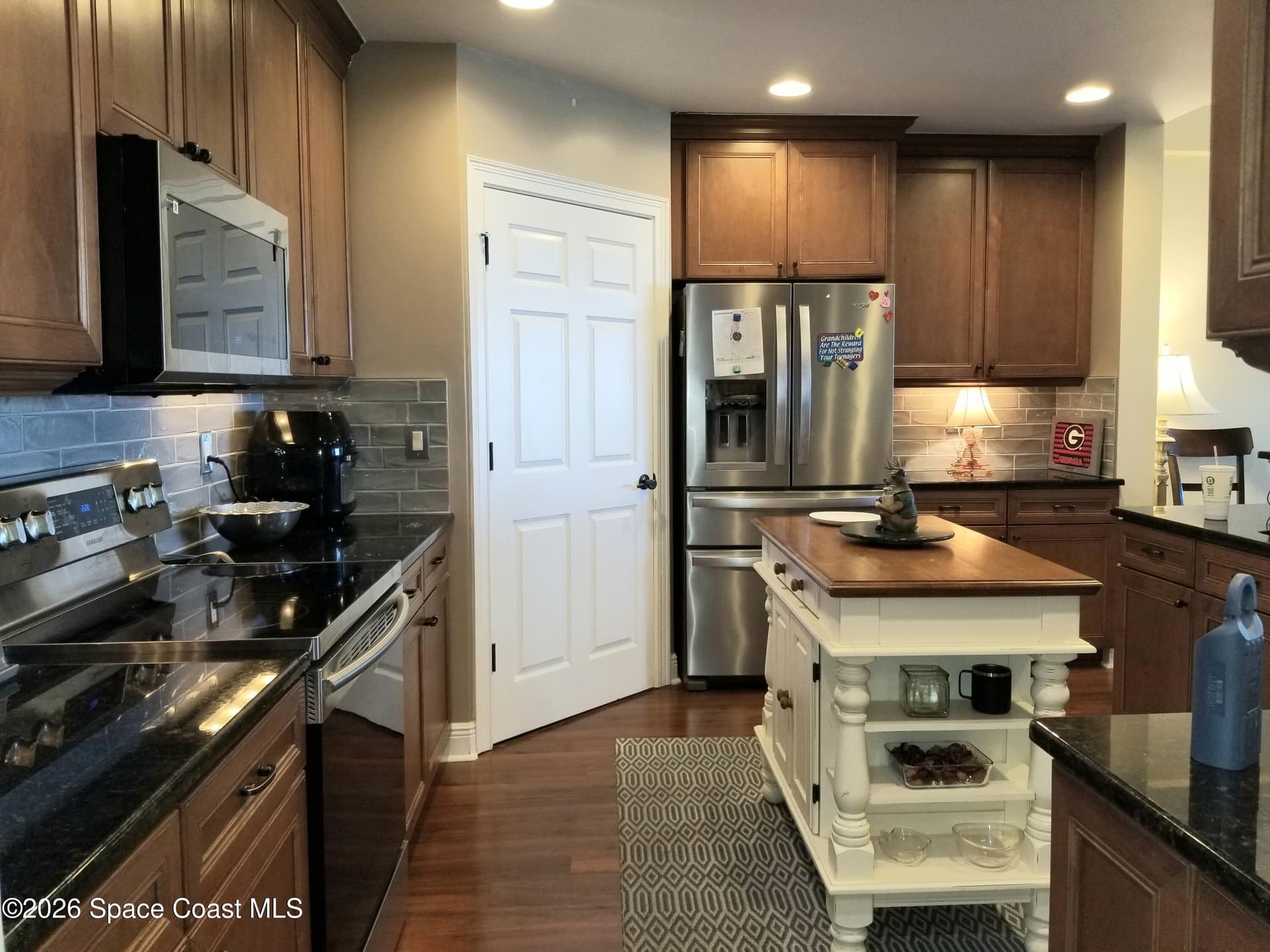 1437 Pineapple Avenue 605 photo 12