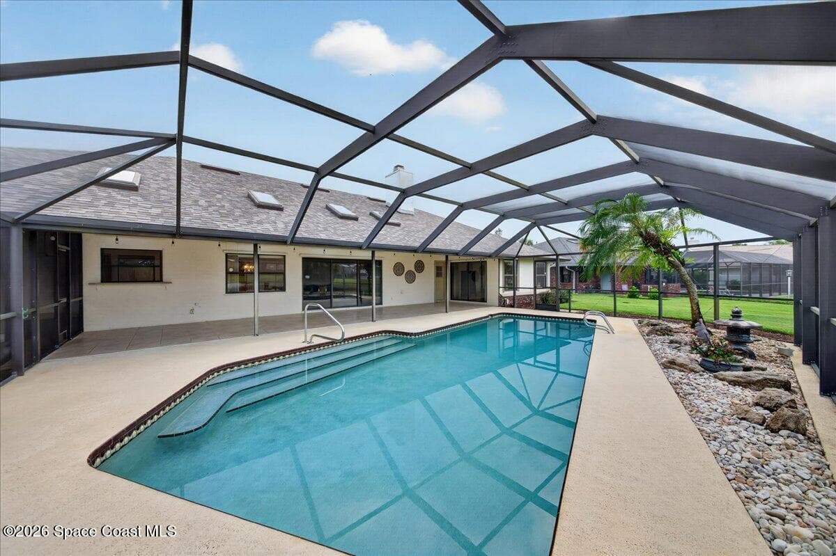 1347 Silver Lake Drive photo 10