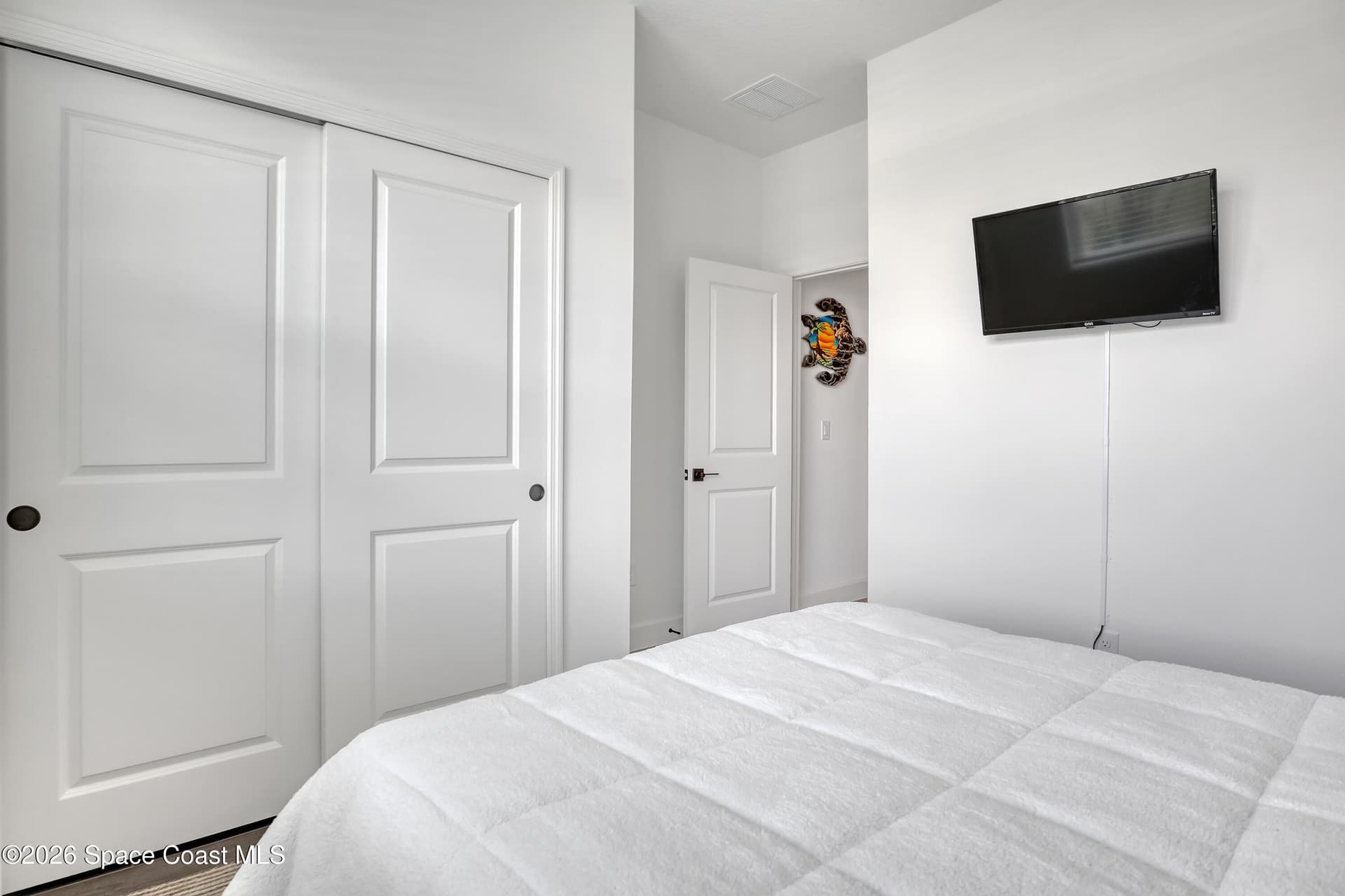 476 Glaspell Circle SE photo 24