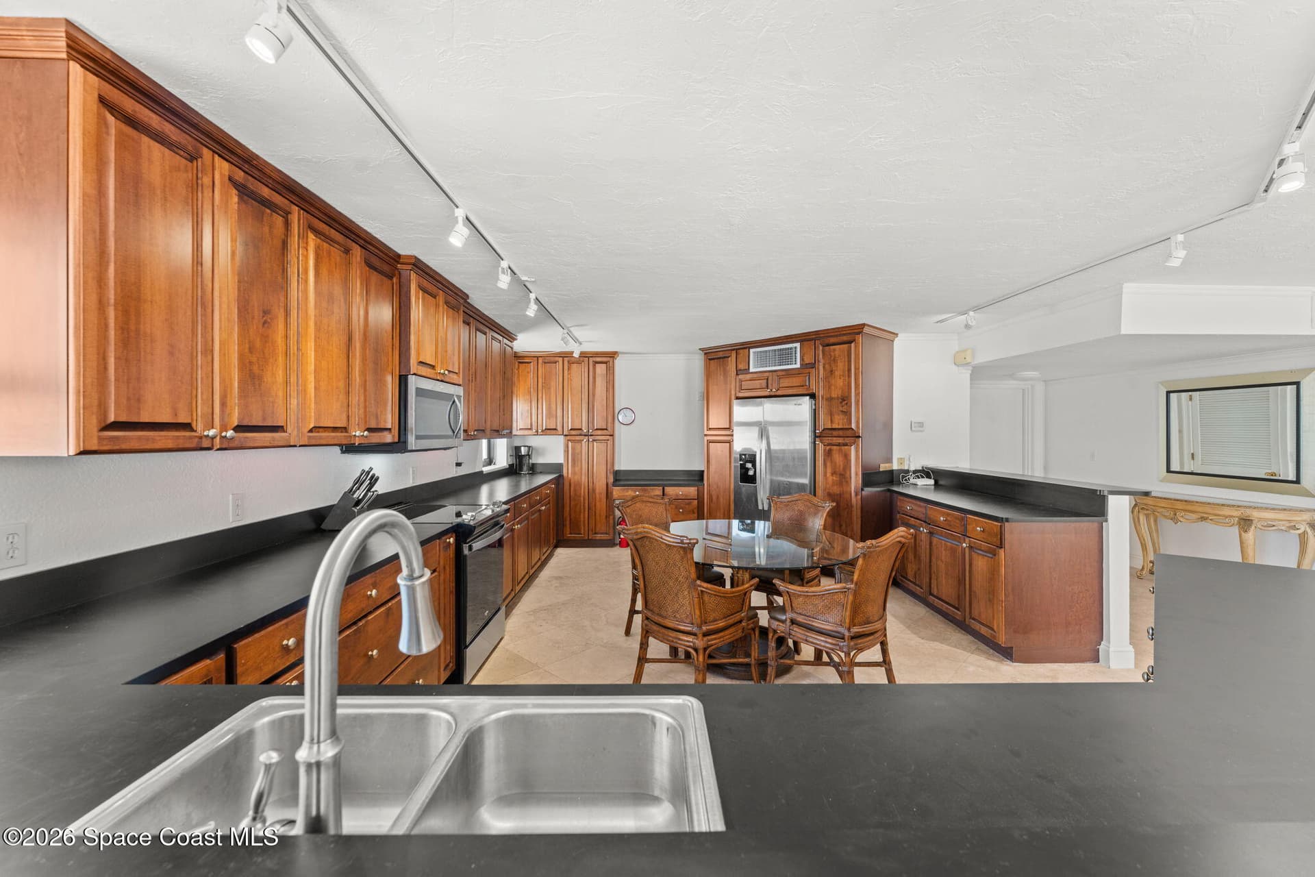 85 S Atlantic Avenue 504 photo 9