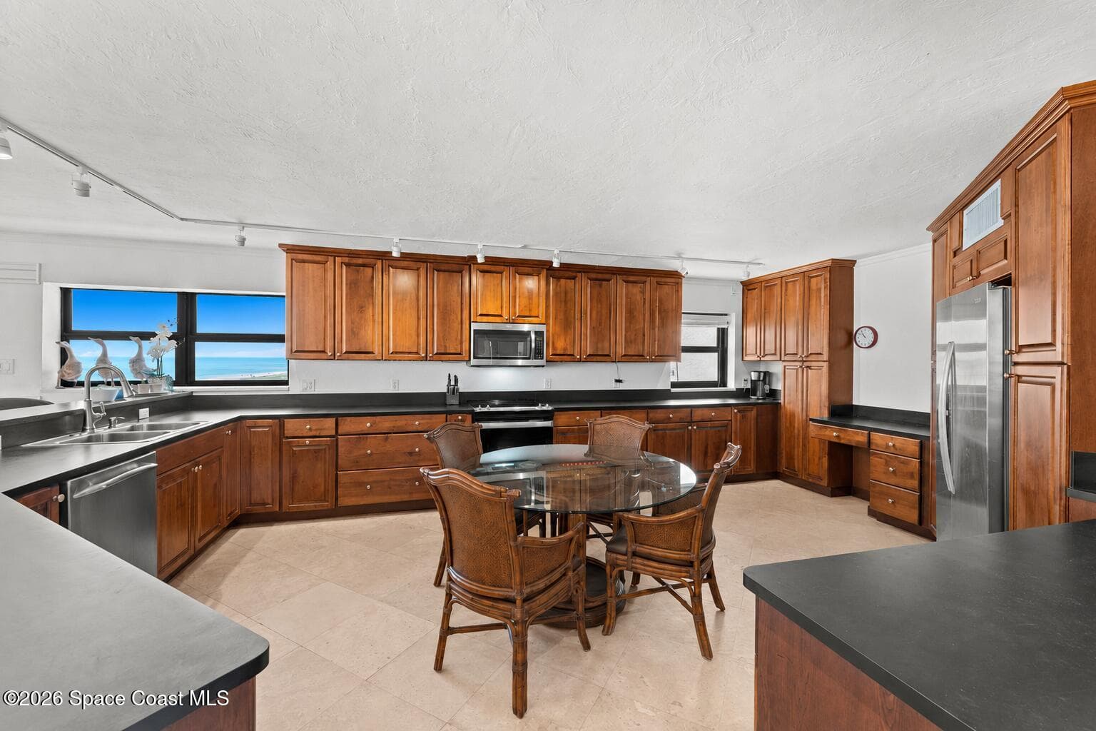 85 S Atlantic Avenue 504 photo 11