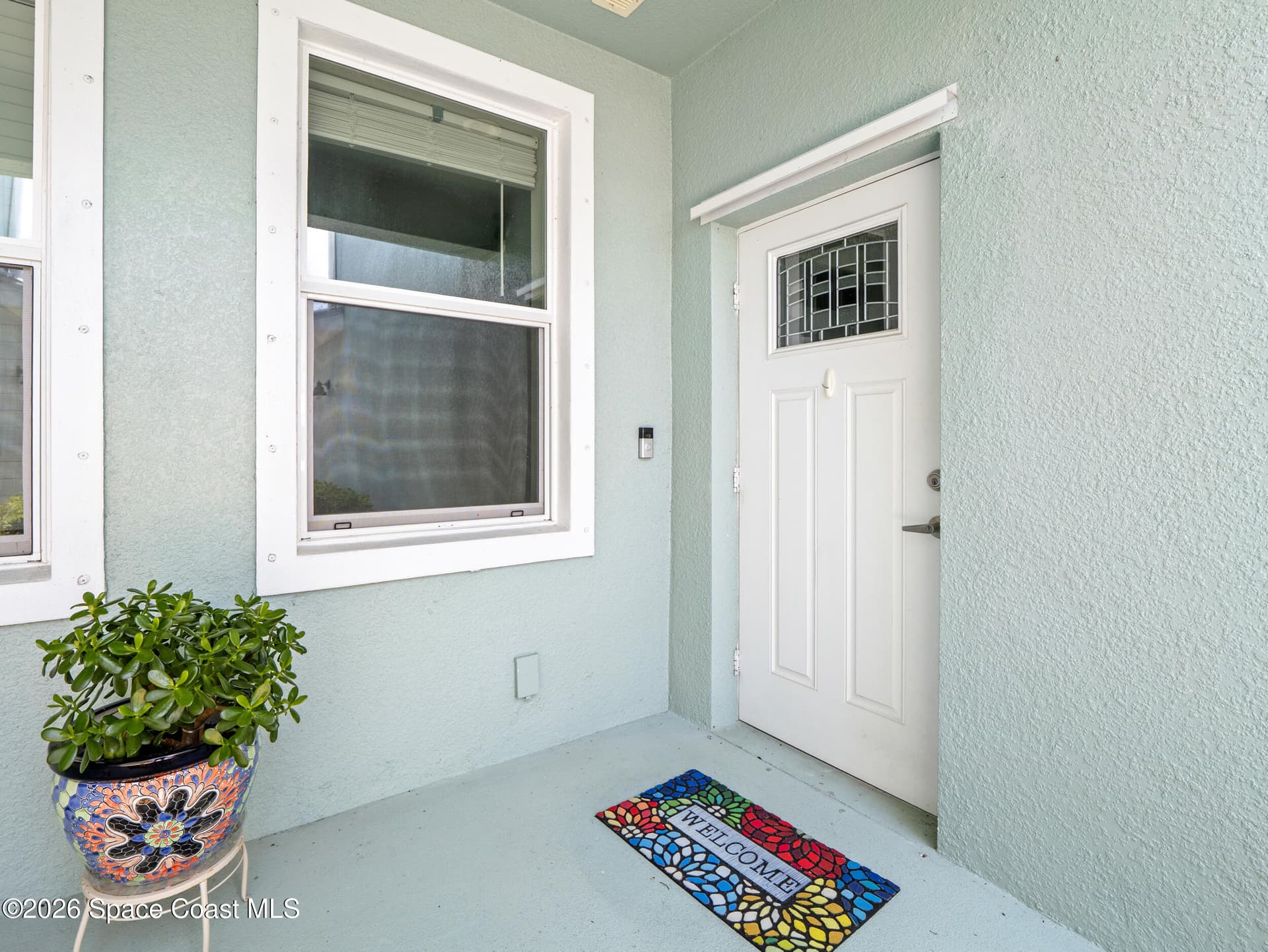 3931 Playa Del Sol Drive 104 photo 5