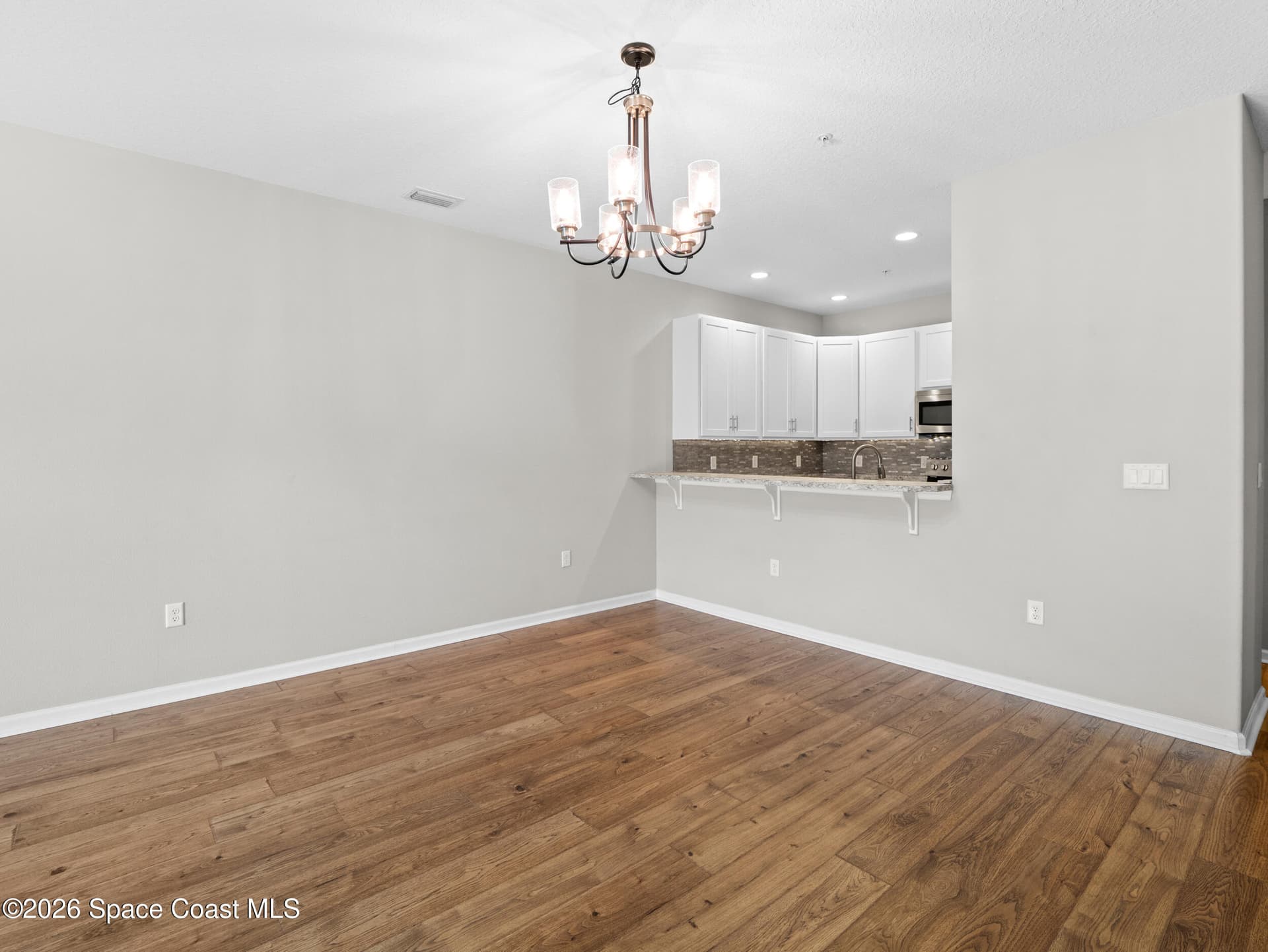 3931 Playa Del Sol Drive 104 photo 11