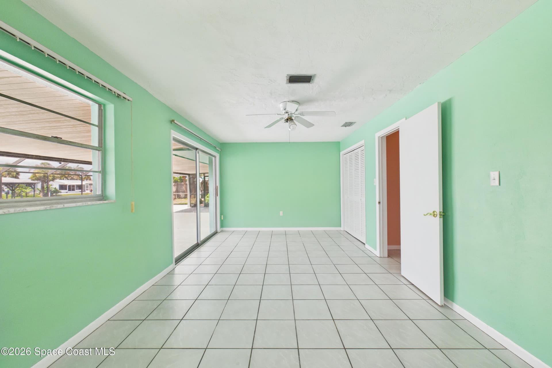 406 Sandpiper Drive photo 23