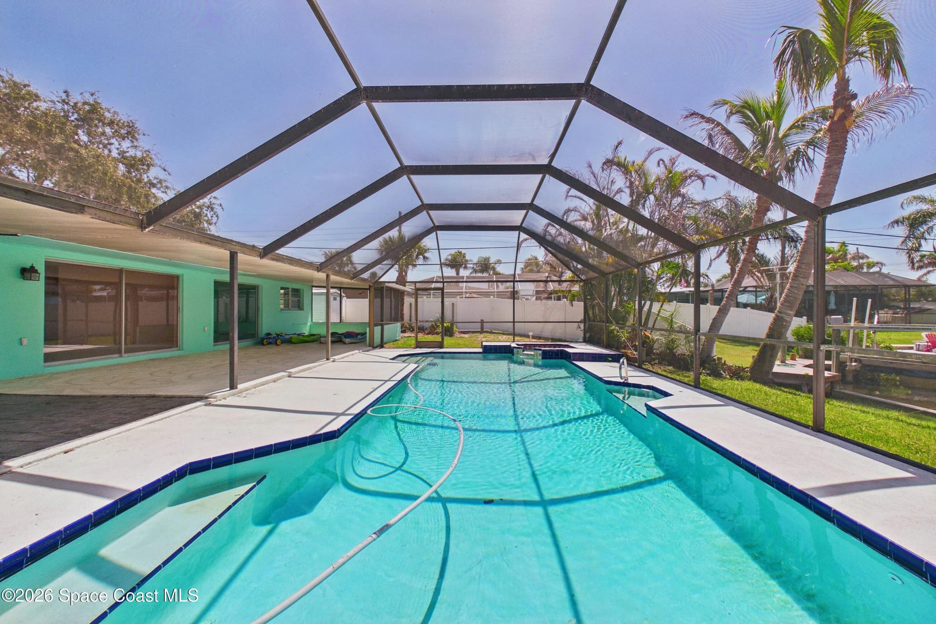 406 Sandpiper Drive photo 4