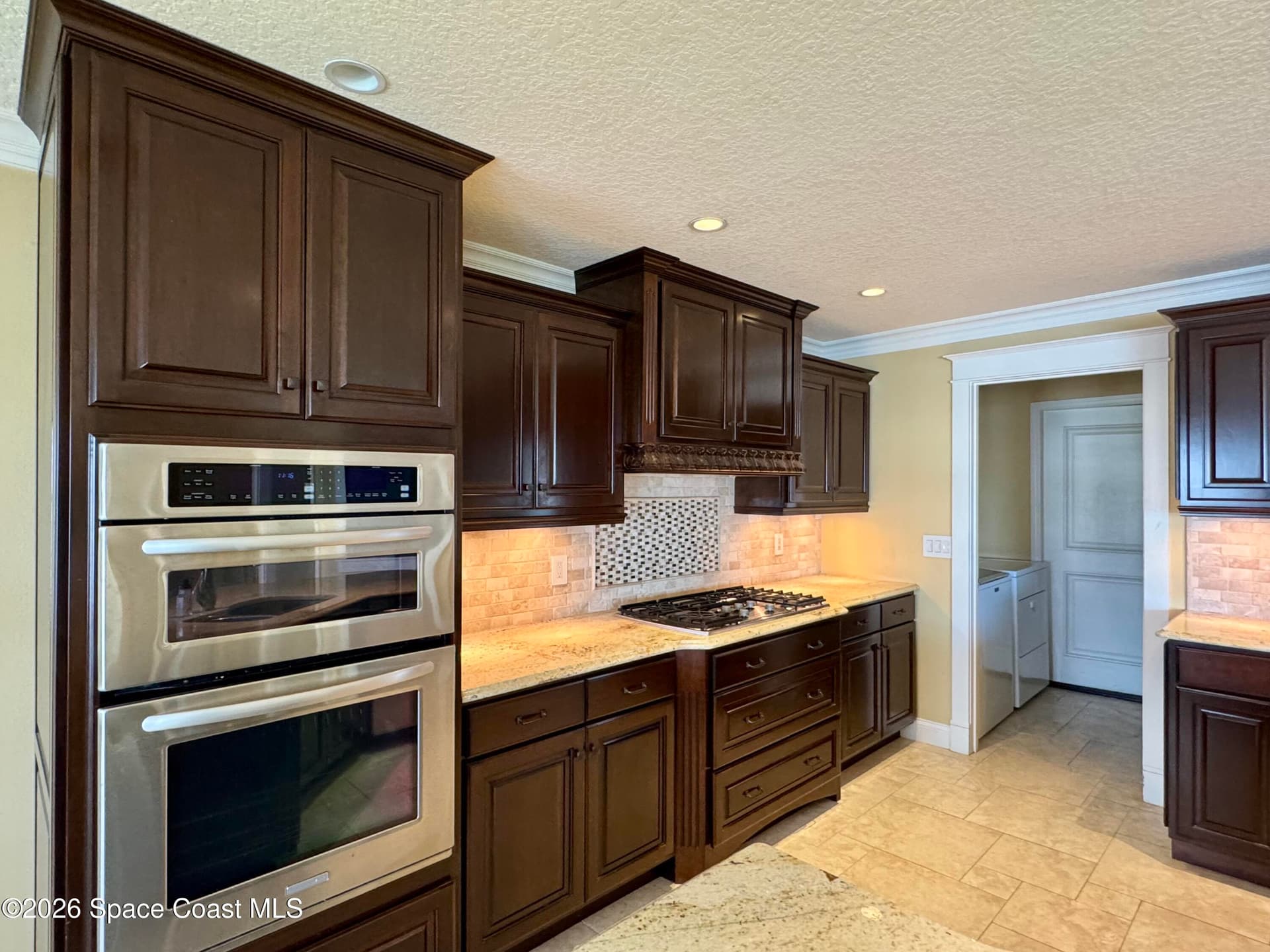 1145 Molaki Drive photo 6