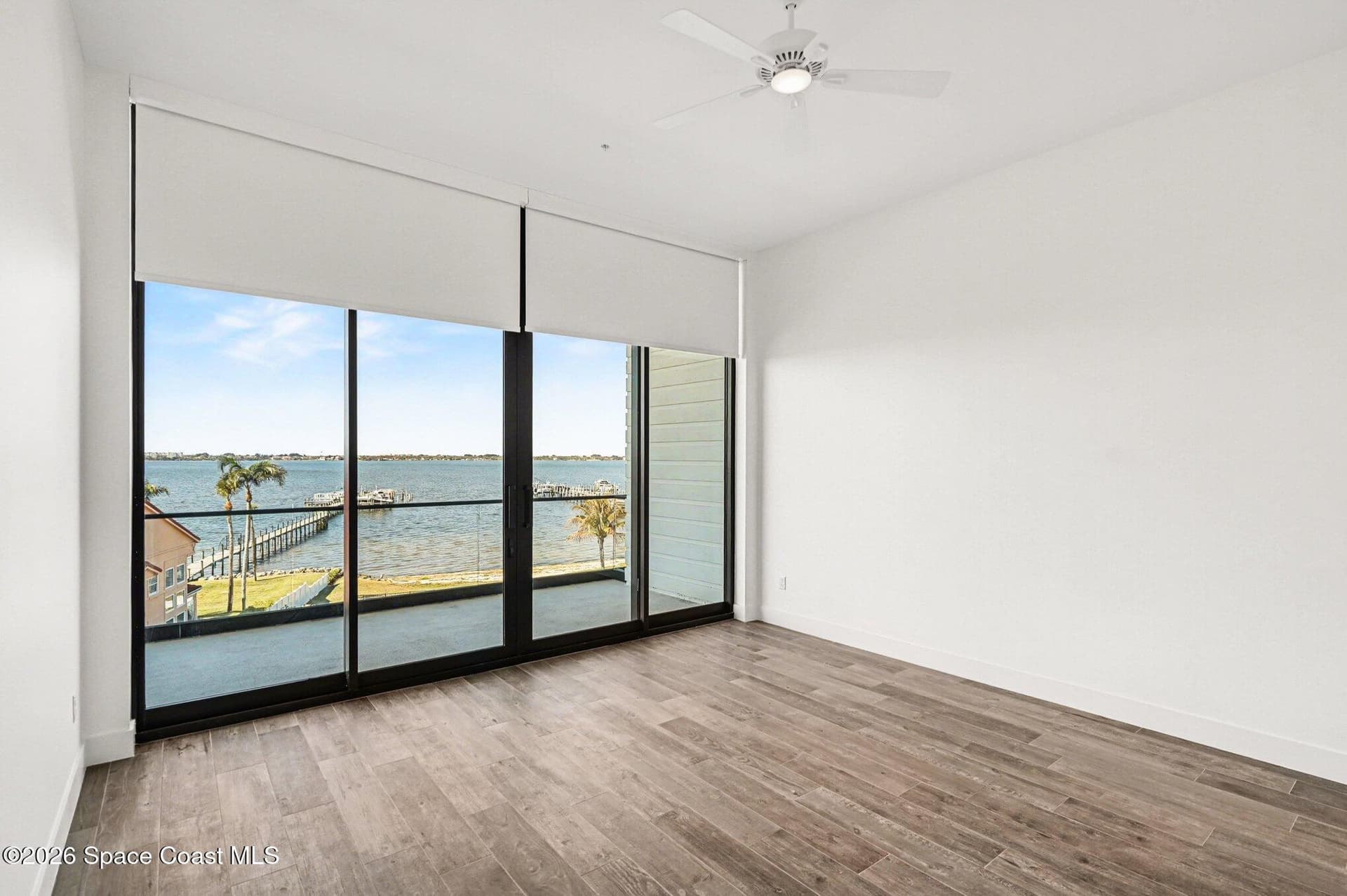 205 Strand Drive 401 photo 14