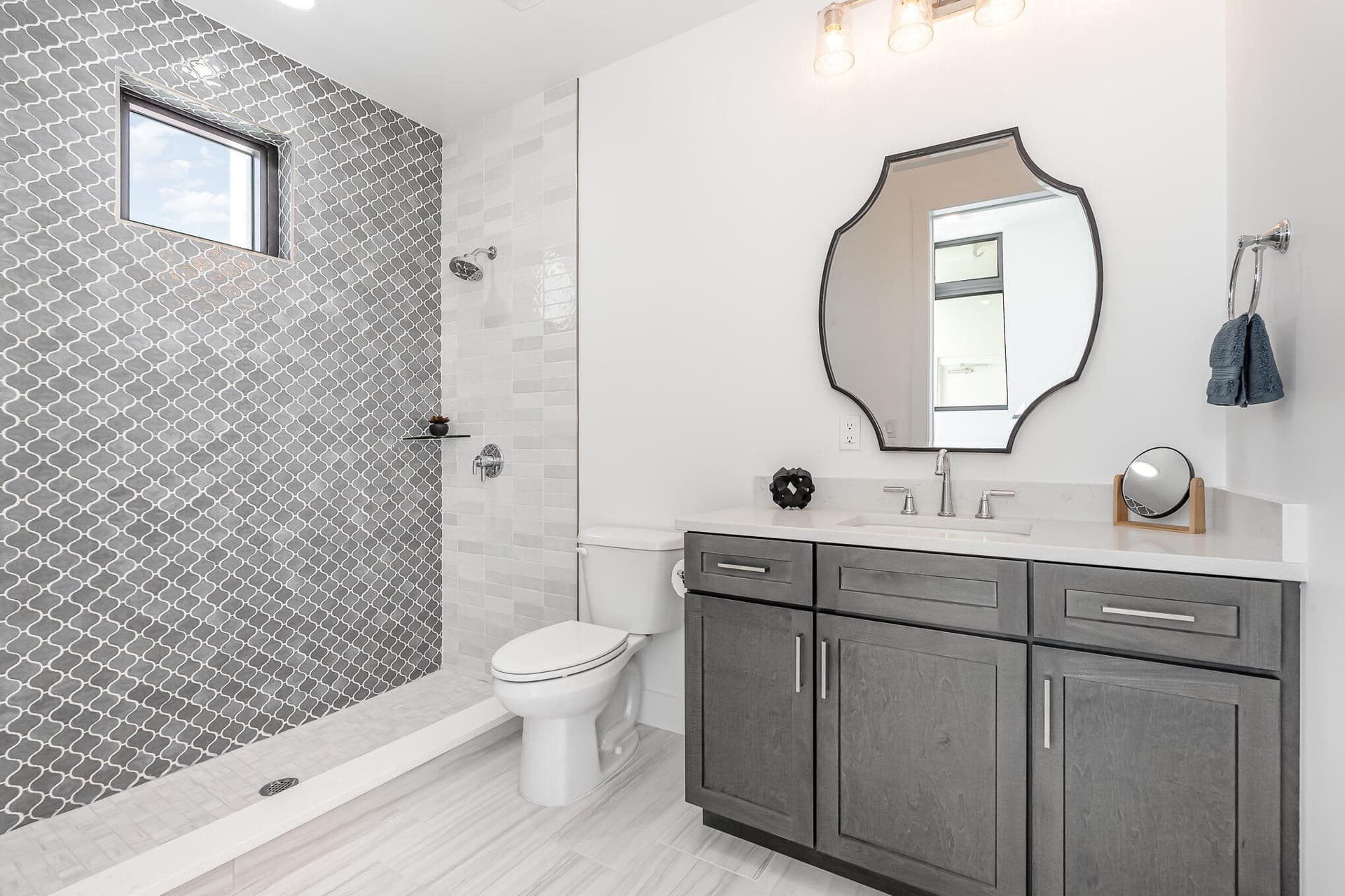 205 Strand Drive 401 photo 20
