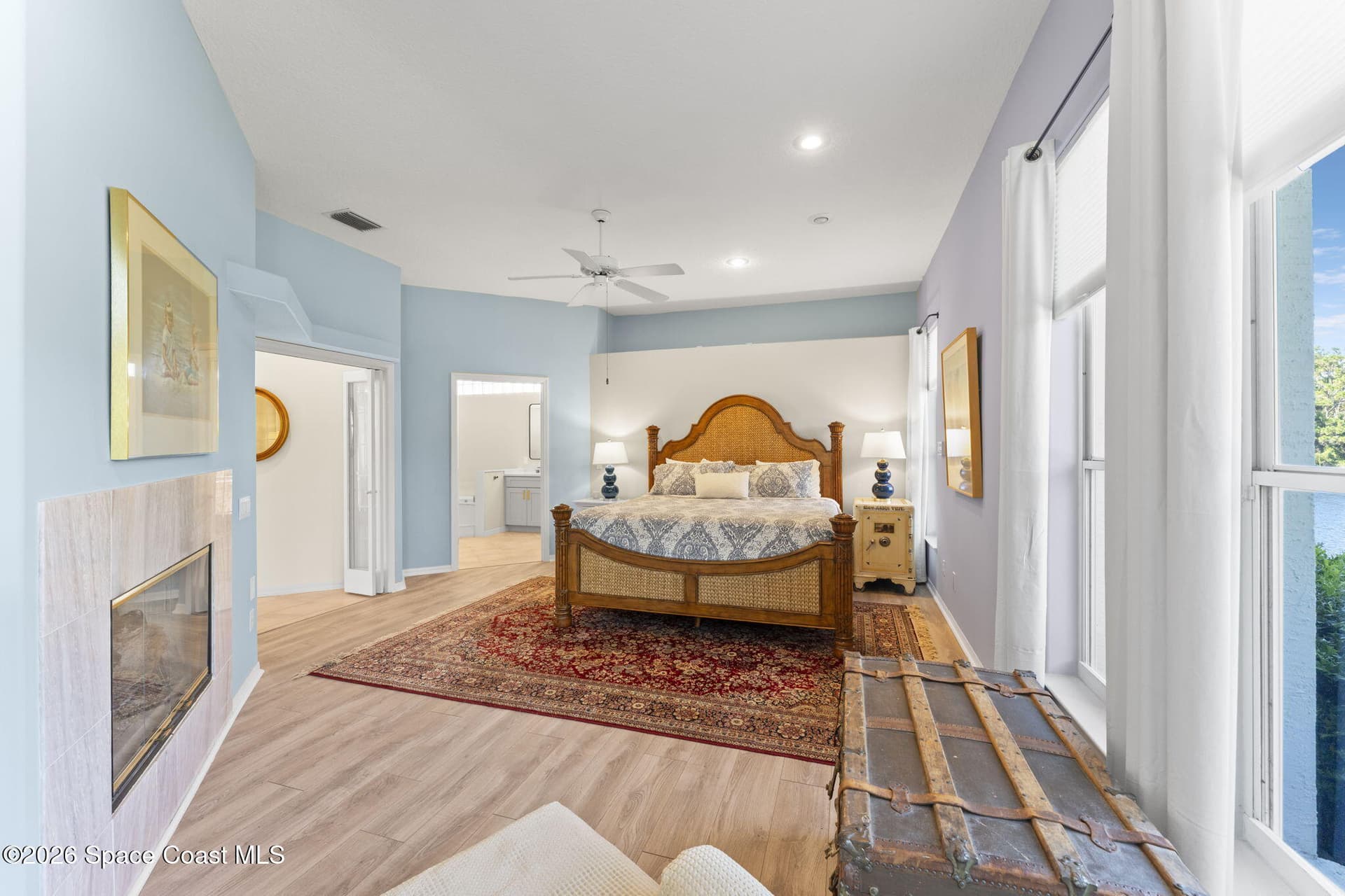 430 Carmel Drive photo 19