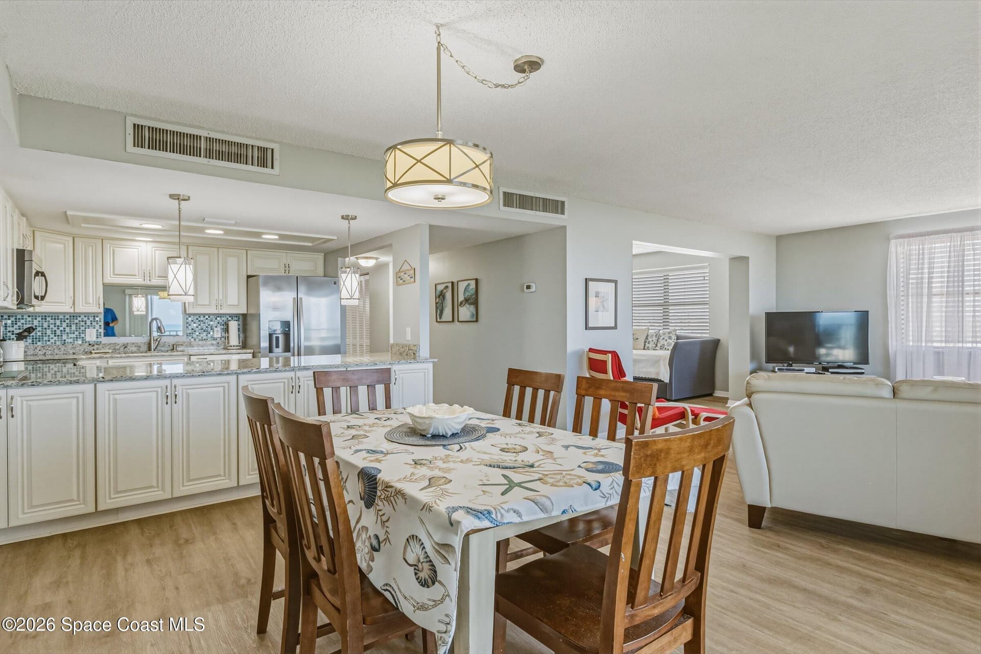 545 Garfield Avenue 401 photo 18
