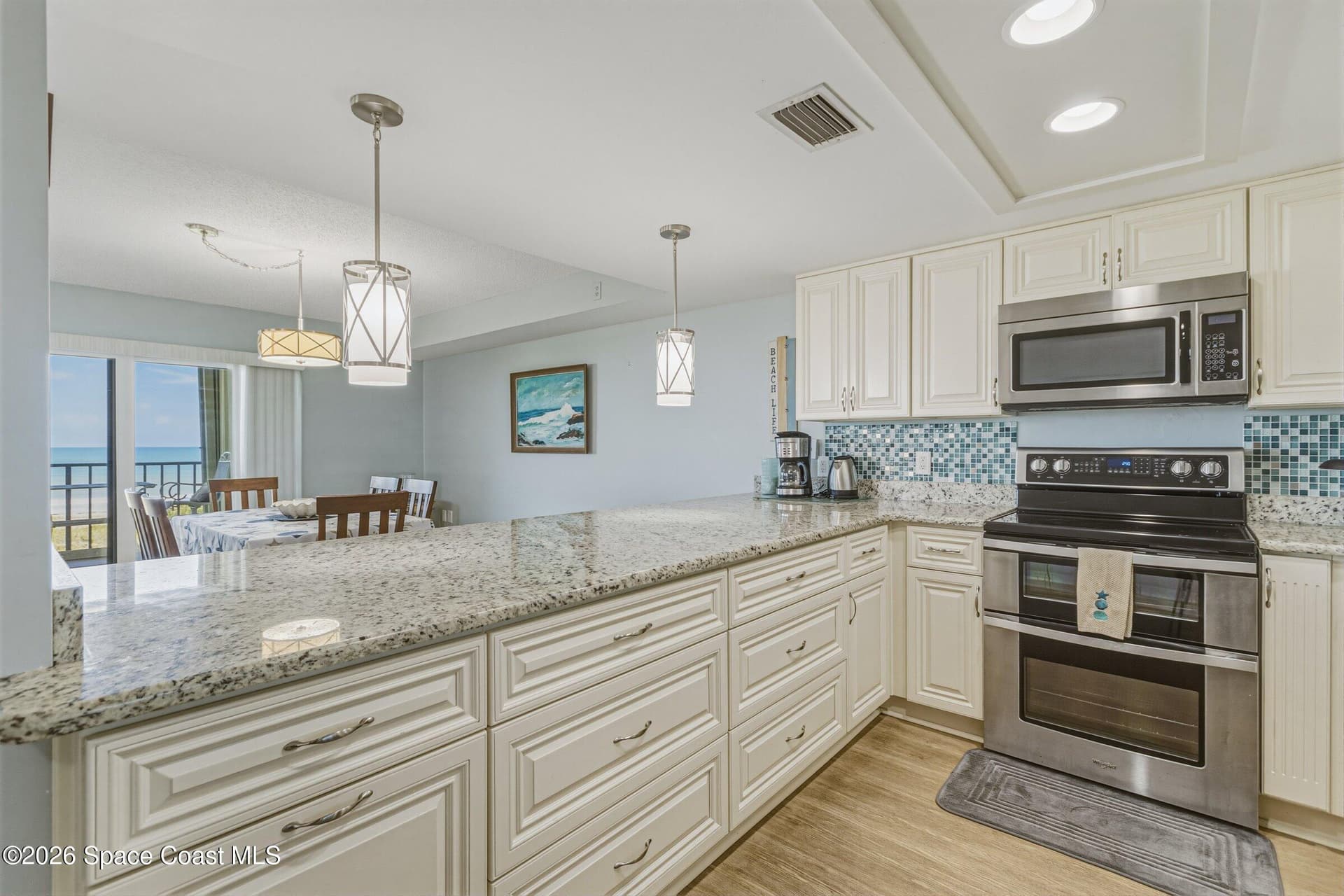 545 Garfield Avenue 401 photo 20