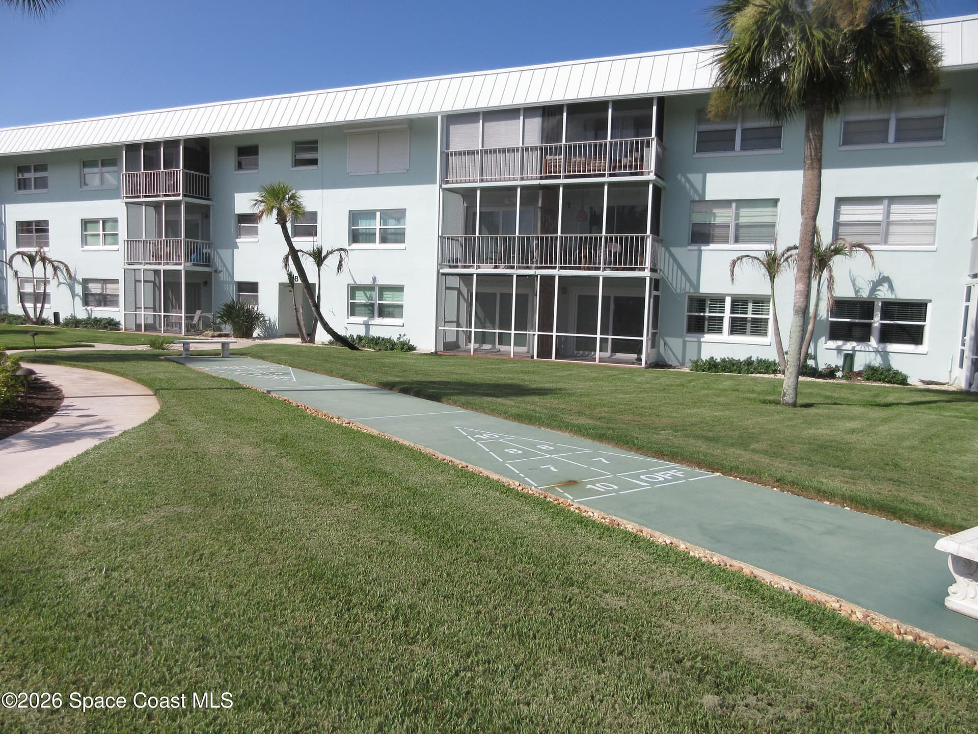 325 N Causeway D107 photo 17