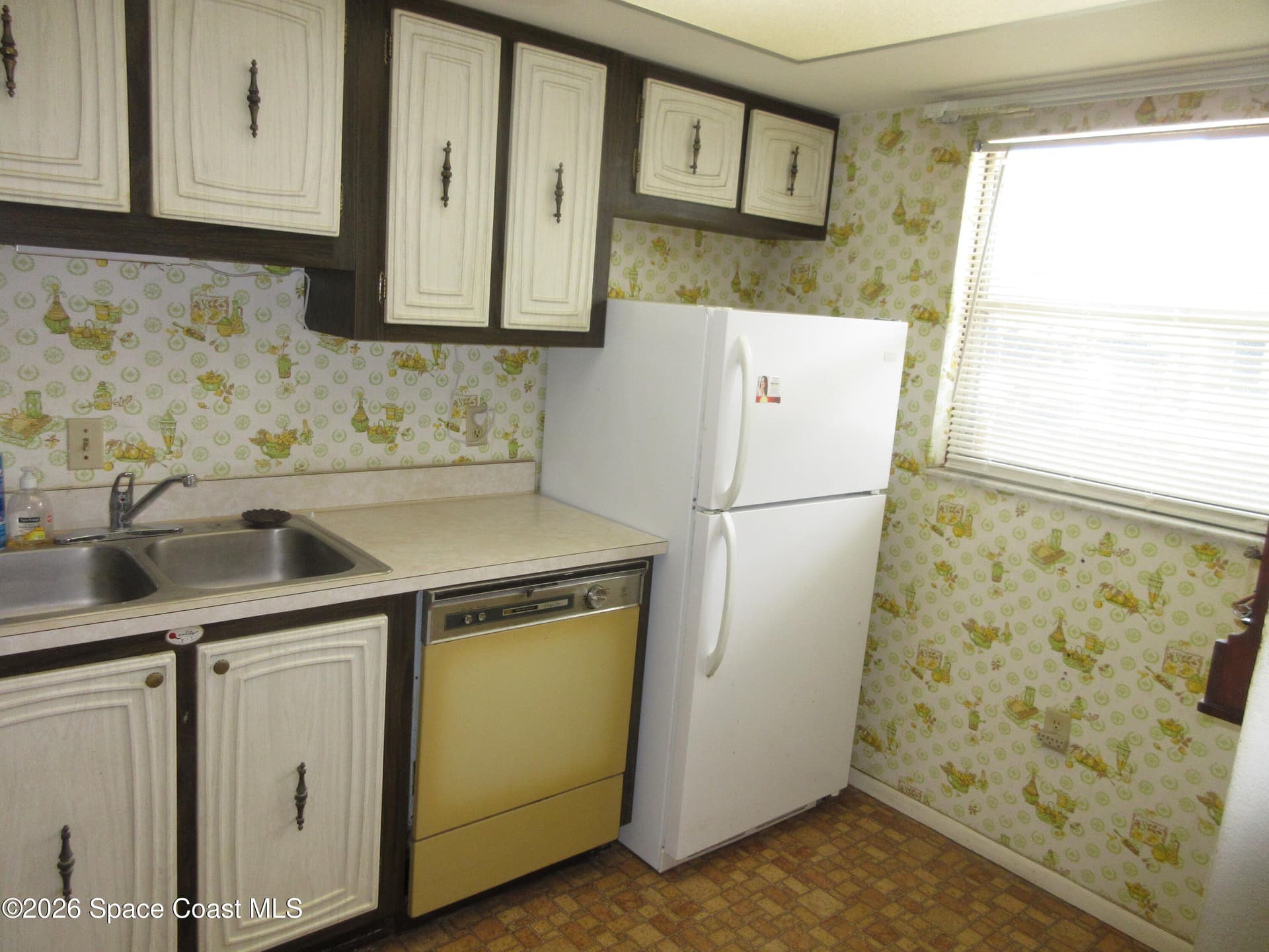 325 N Causeway D107 photo 22